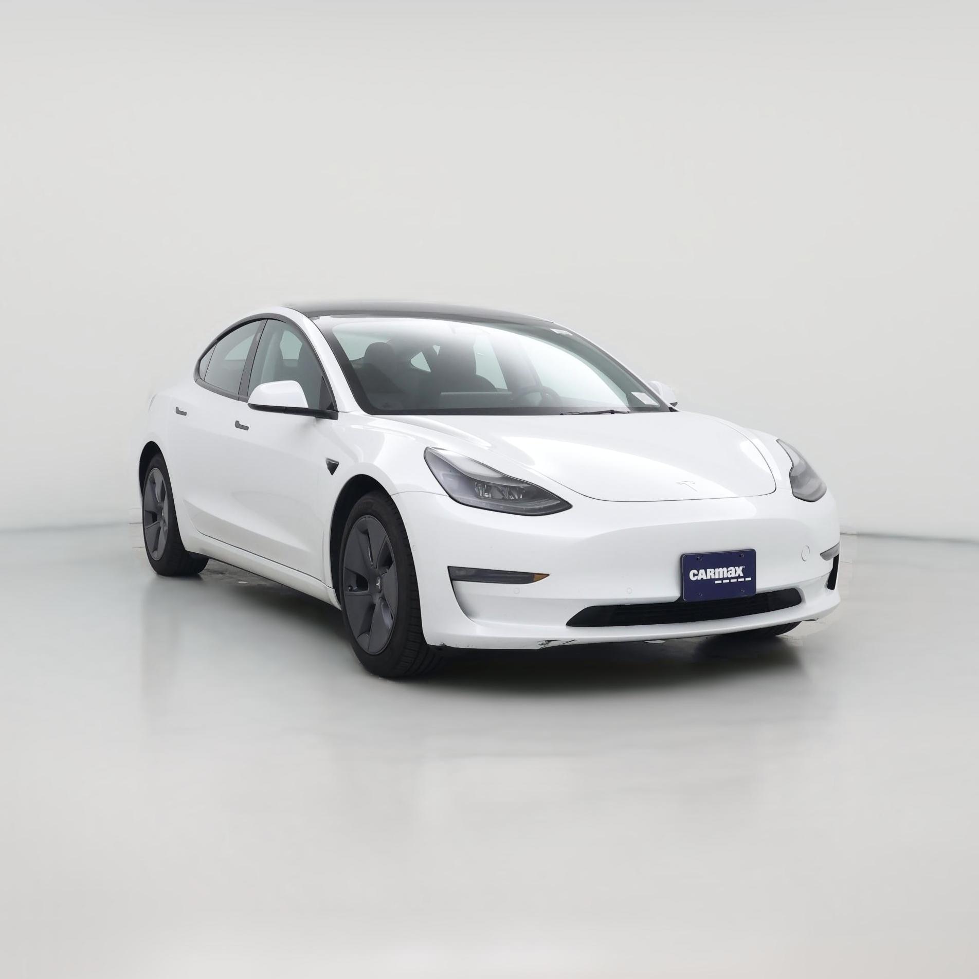 Thumbnail: 2022 Tesla Model 3 - 1
