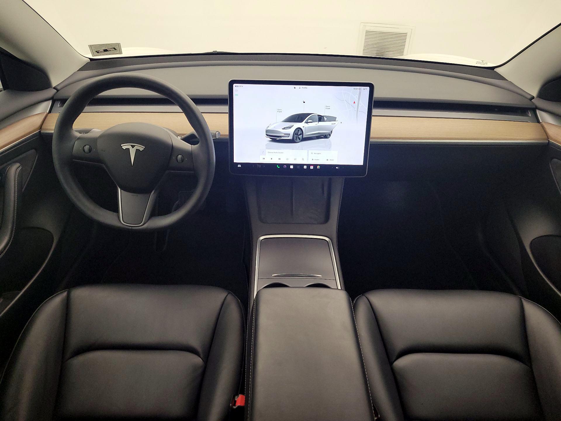 Thumbnail: 2022 Tesla Model 3 - 9