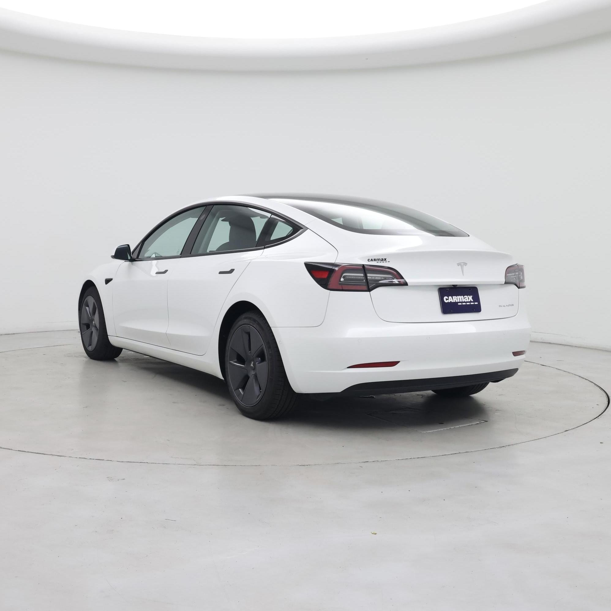 Thumbnail: 2022 Tesla Model 3 - 2