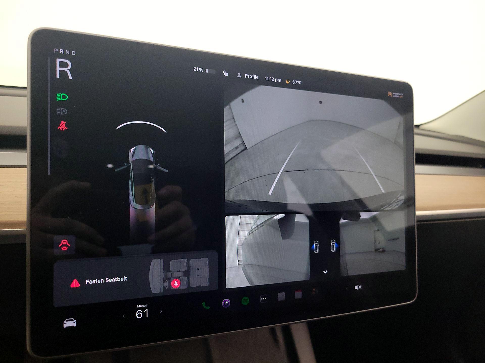 Thumbnail: 2022 Tesla Model 3 - 14