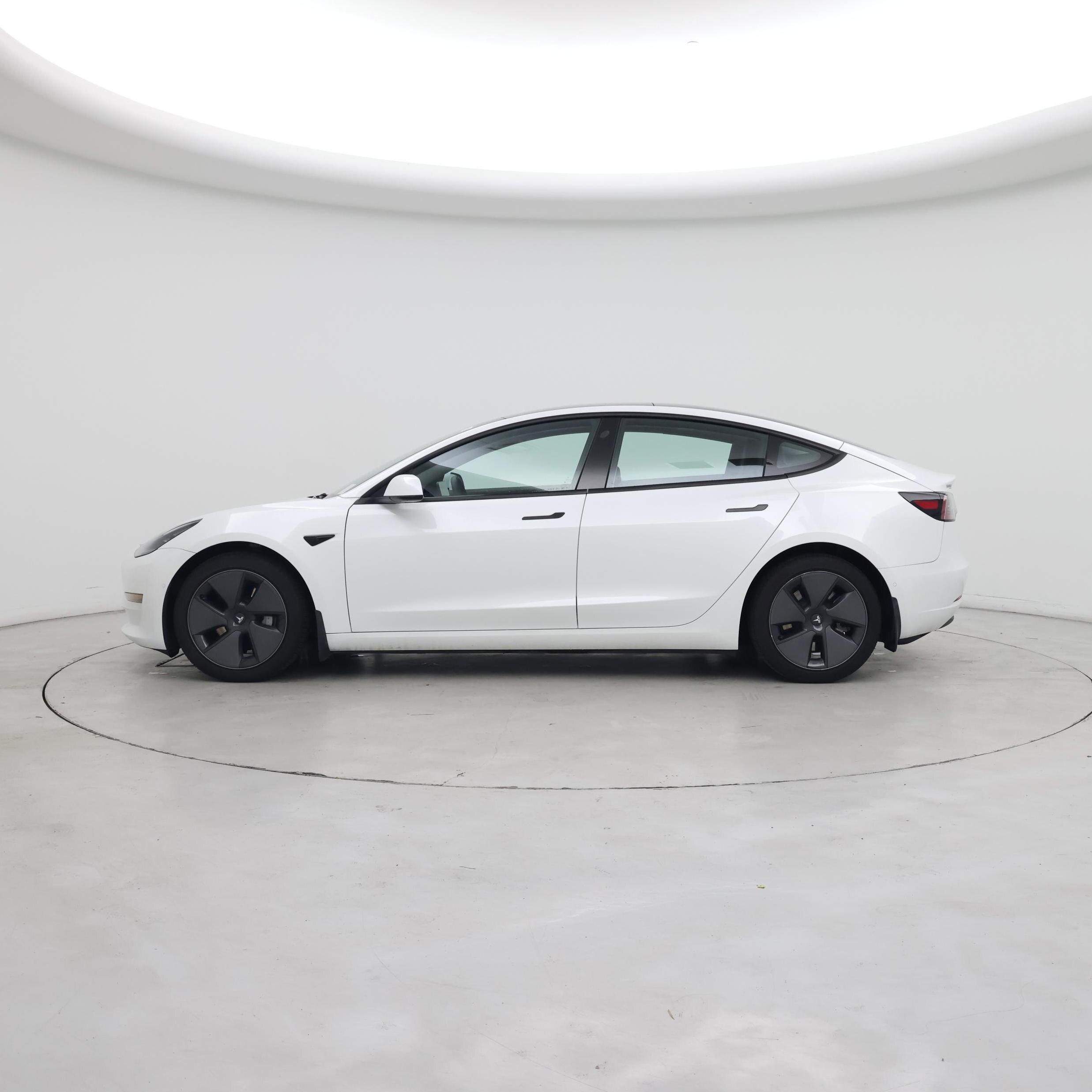 Thumbnail: 2021 Tesla Model 3 - 3