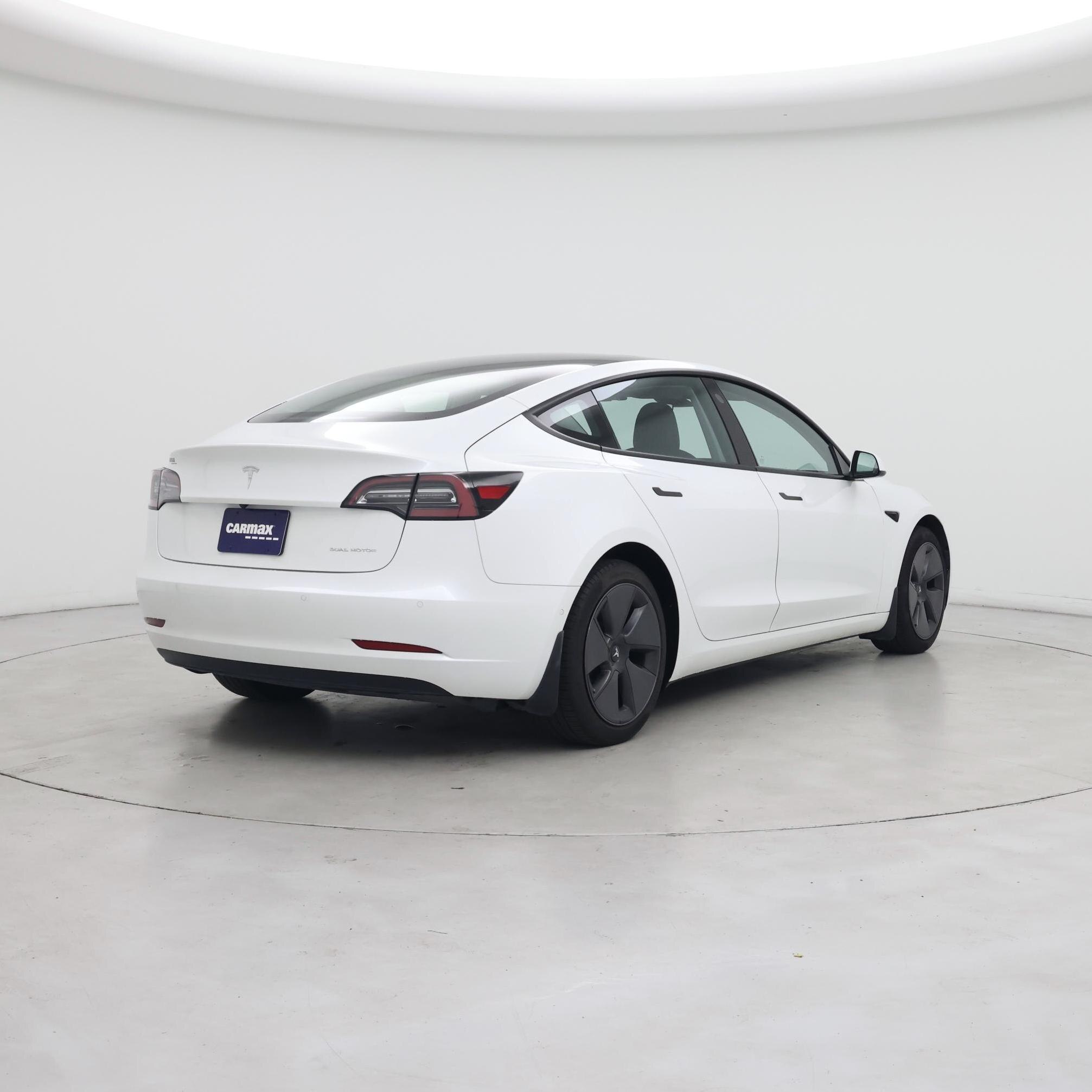 Thumbnail: 2021 Tesla Model 3 - 8