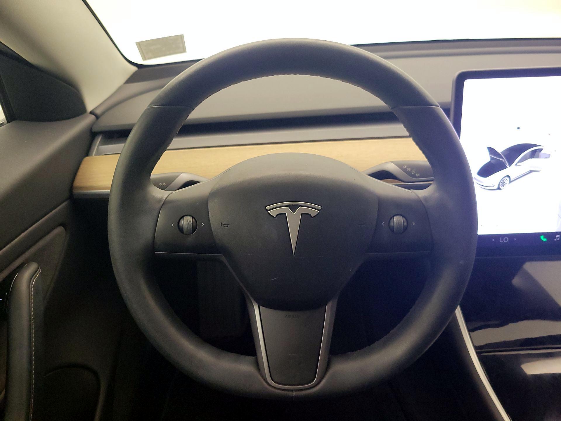 Thumbnail: 2019 Tesla Model 3 - 10