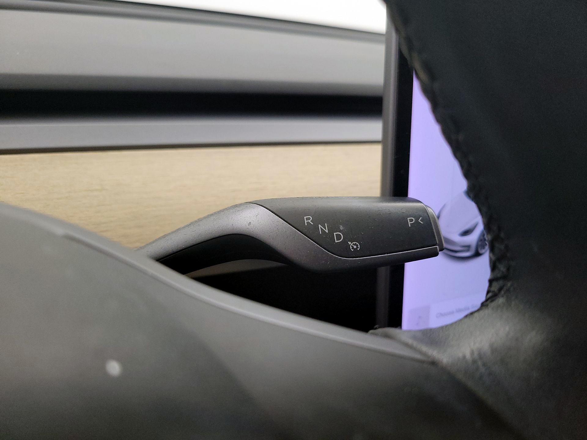 Thumbnail: 2019 Tesla Model 3 - 17