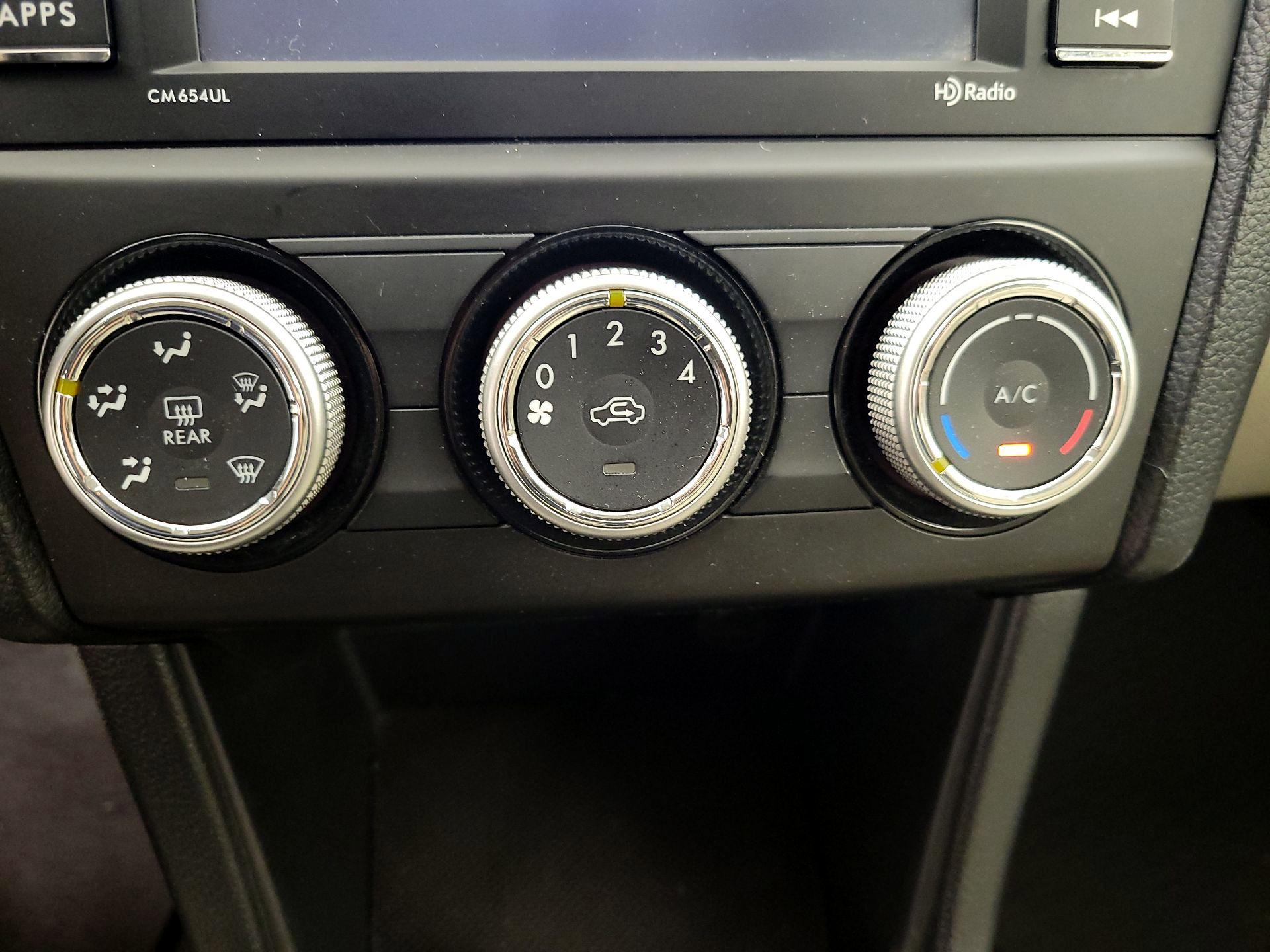 Thumbnail: 2015 Subaru Impreza - 15