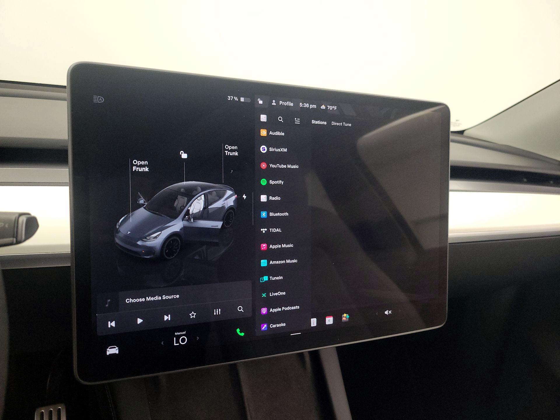 Thumbnail: 2022 Tesla Model Y - 15