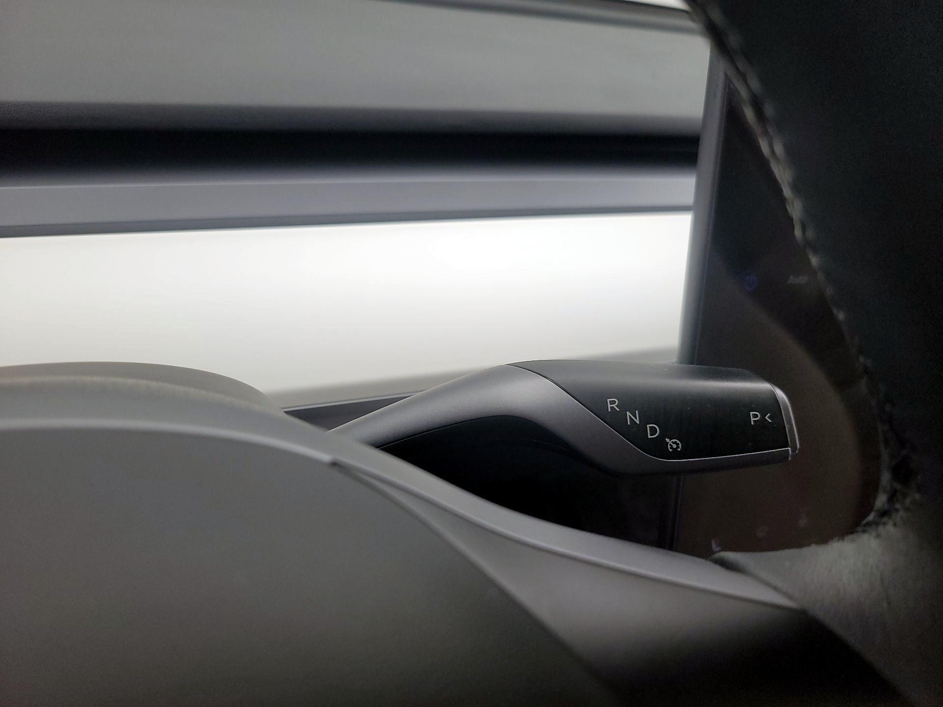 Thumbnail: 2022 Tesla Model Y - 17