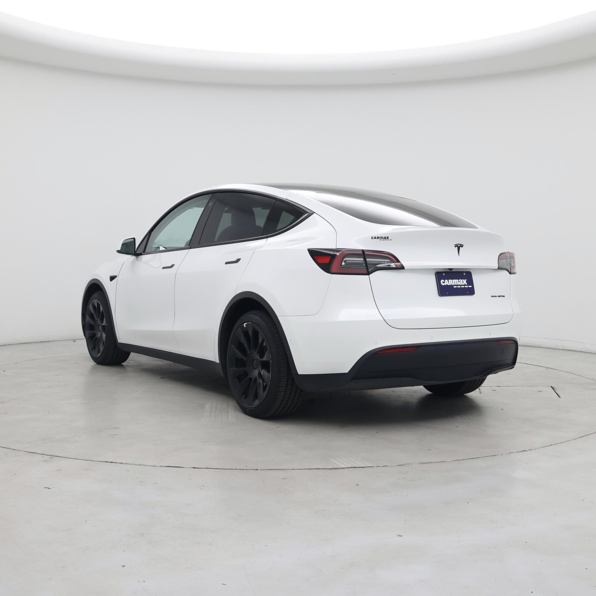 Thumbnail: 2022 Tesla Model 3 - 2