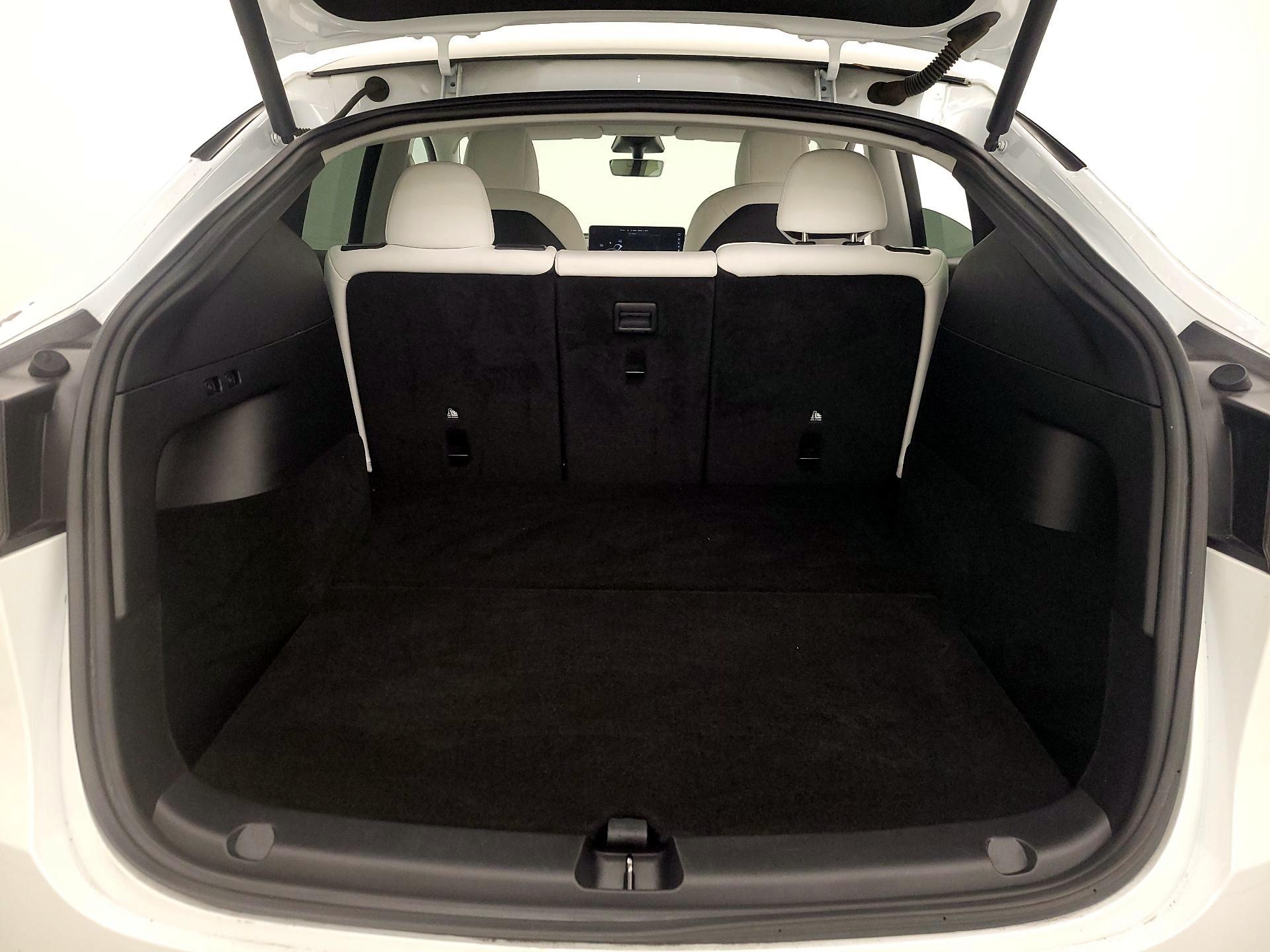 Thumbnail: 2022 Tesla Model 3 - 19