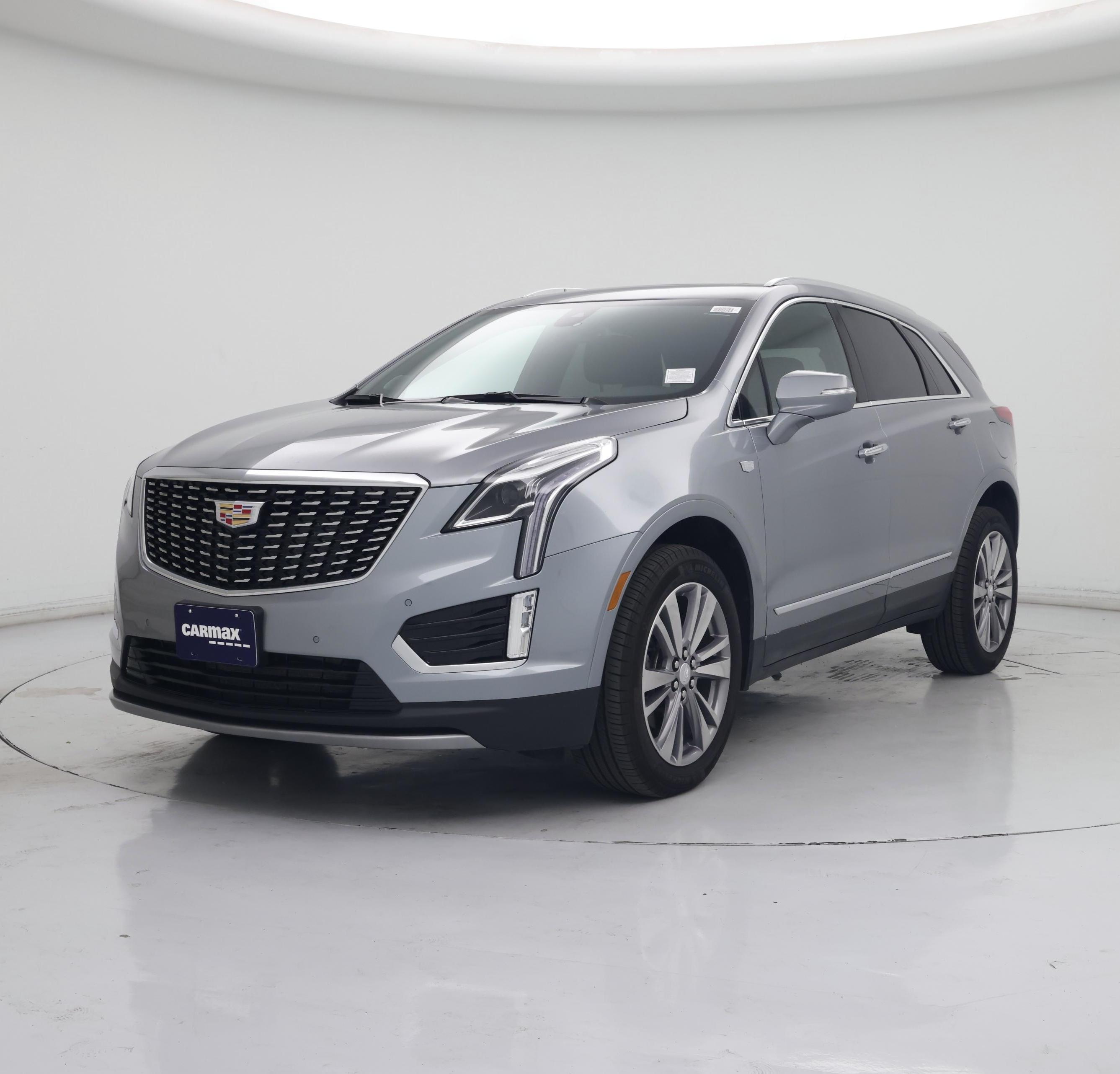 Thumbnail: 2025 Cadillac XT5 - 4
