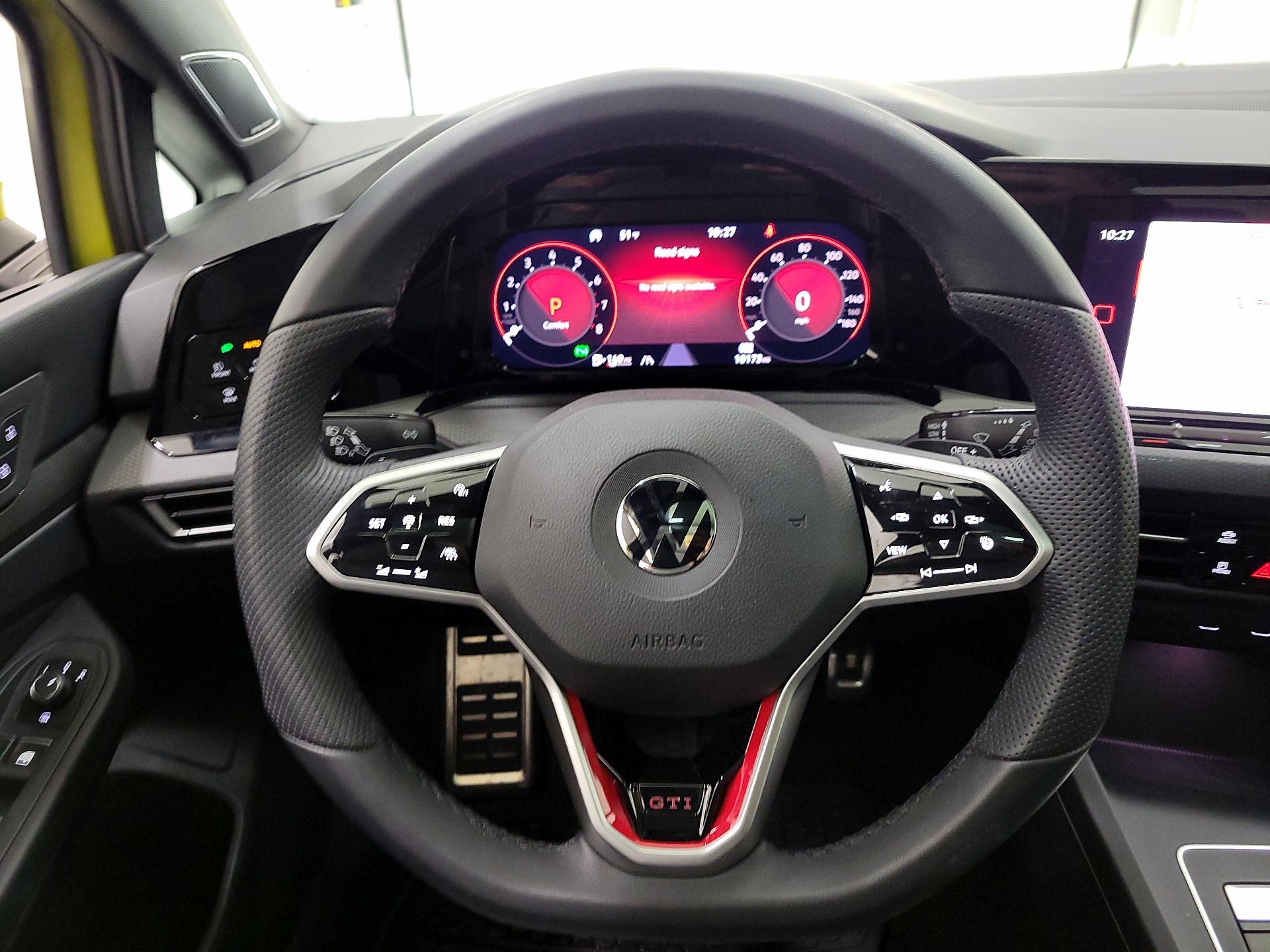 Thumbnail: 2022 Volkswagen Golf - 10