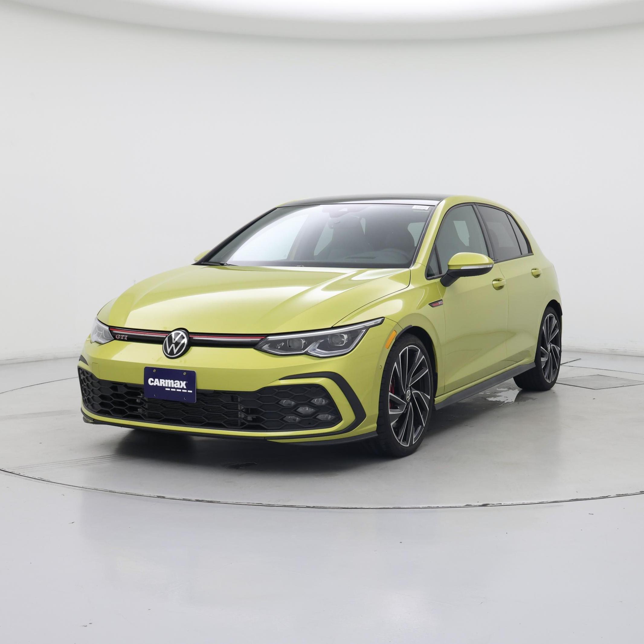 Thumbnail: 2022 Volkswagen Golf - 4