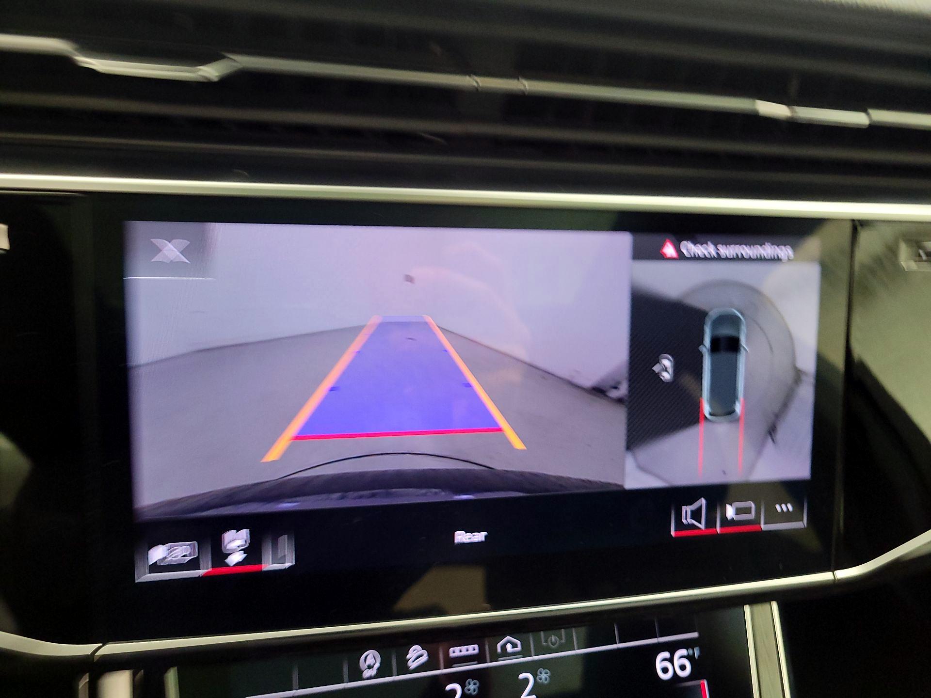 Thumbnail: 2023 Audi Q7 - 14