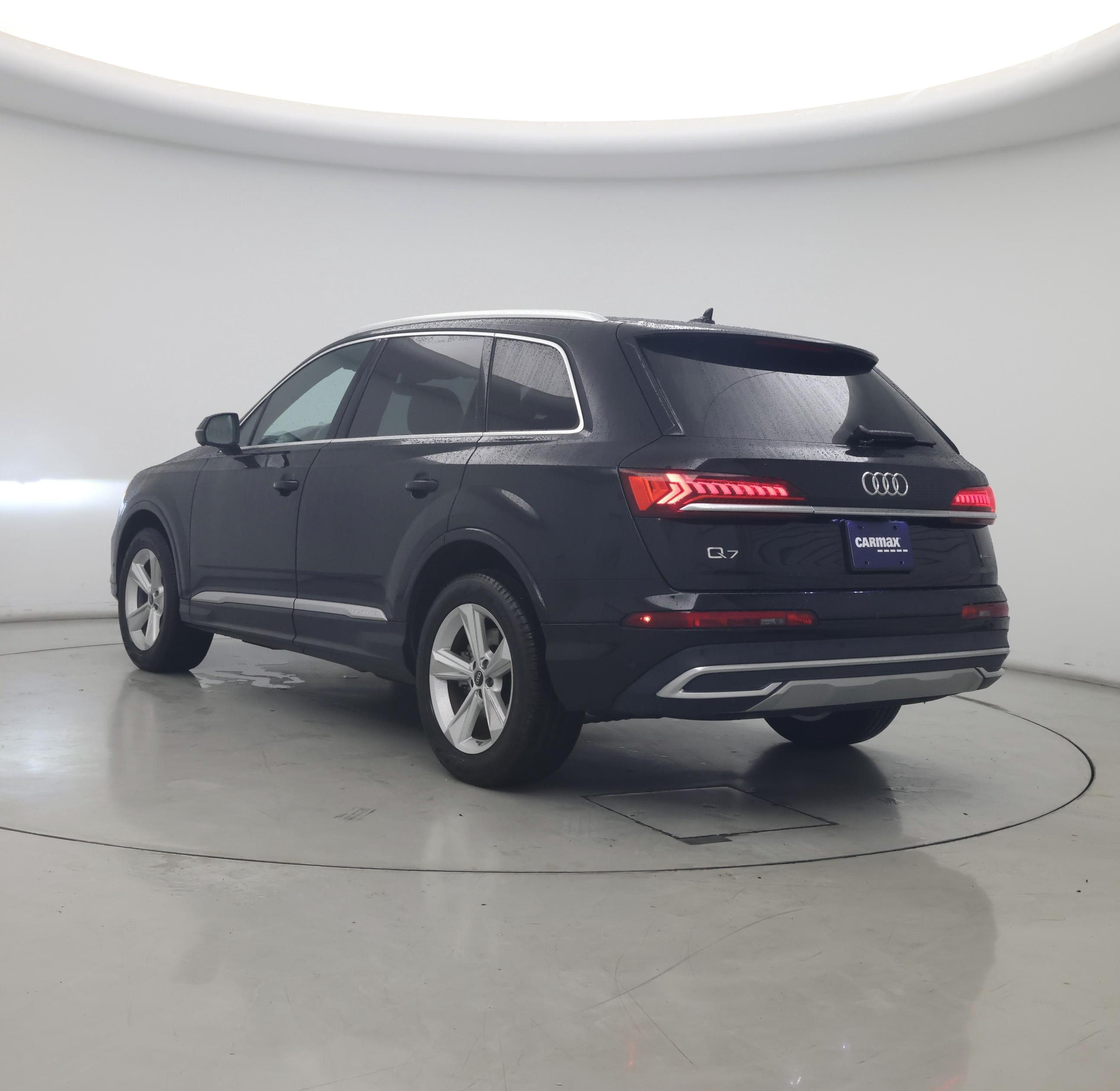 Thumbnail: 2023 Audi Q7 - 2