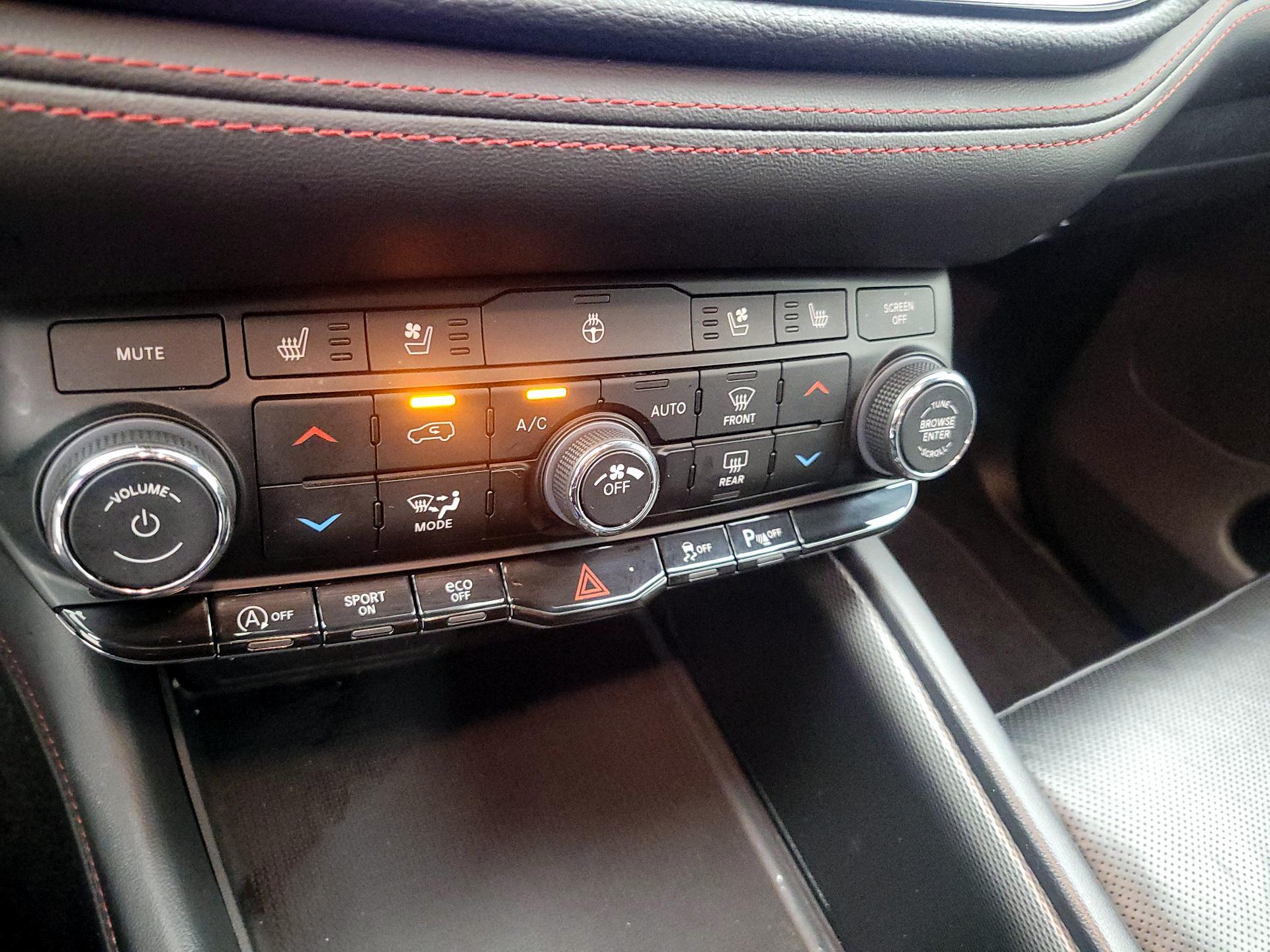 Thumbnail: 2024 Dodge Durango - 16