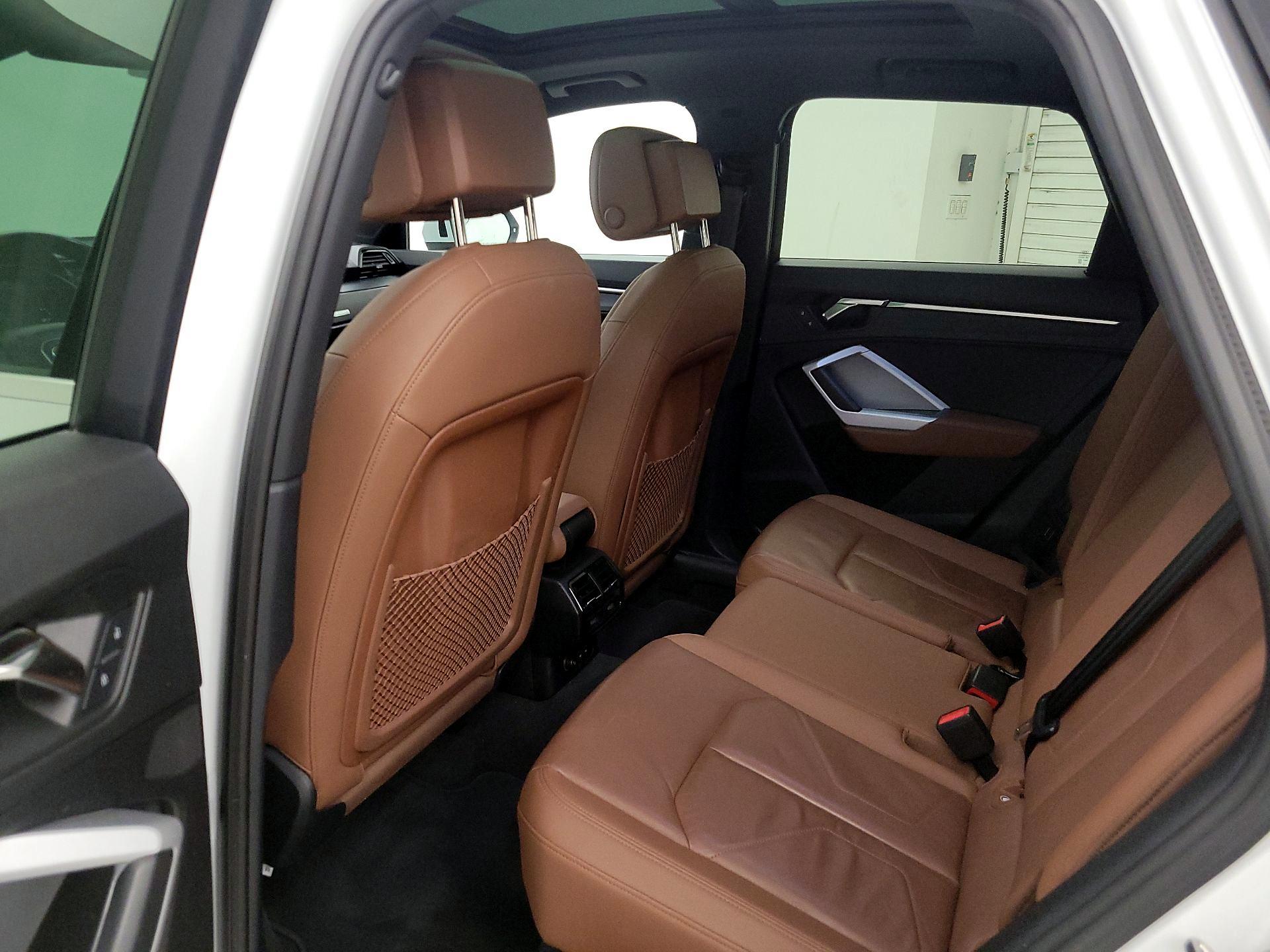 Thumbnail: 2023 Audi Q3 - 20