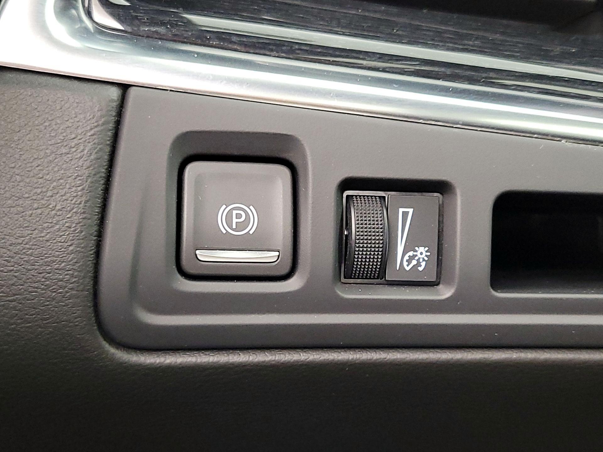 Thumbnail: 2025 Cadillac XT5 - 13