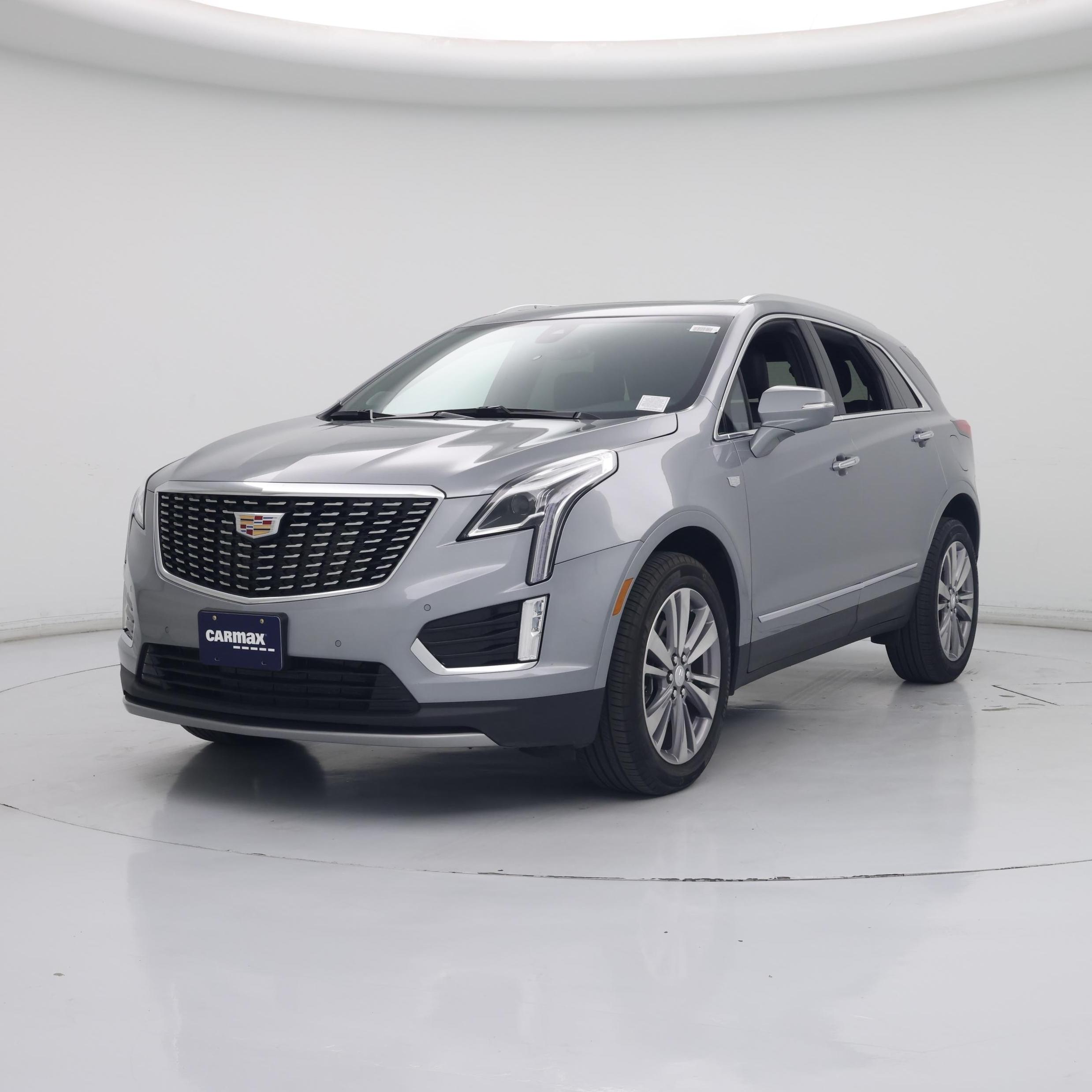 Thumbnail: 2025 Cadillac XT5 - 4