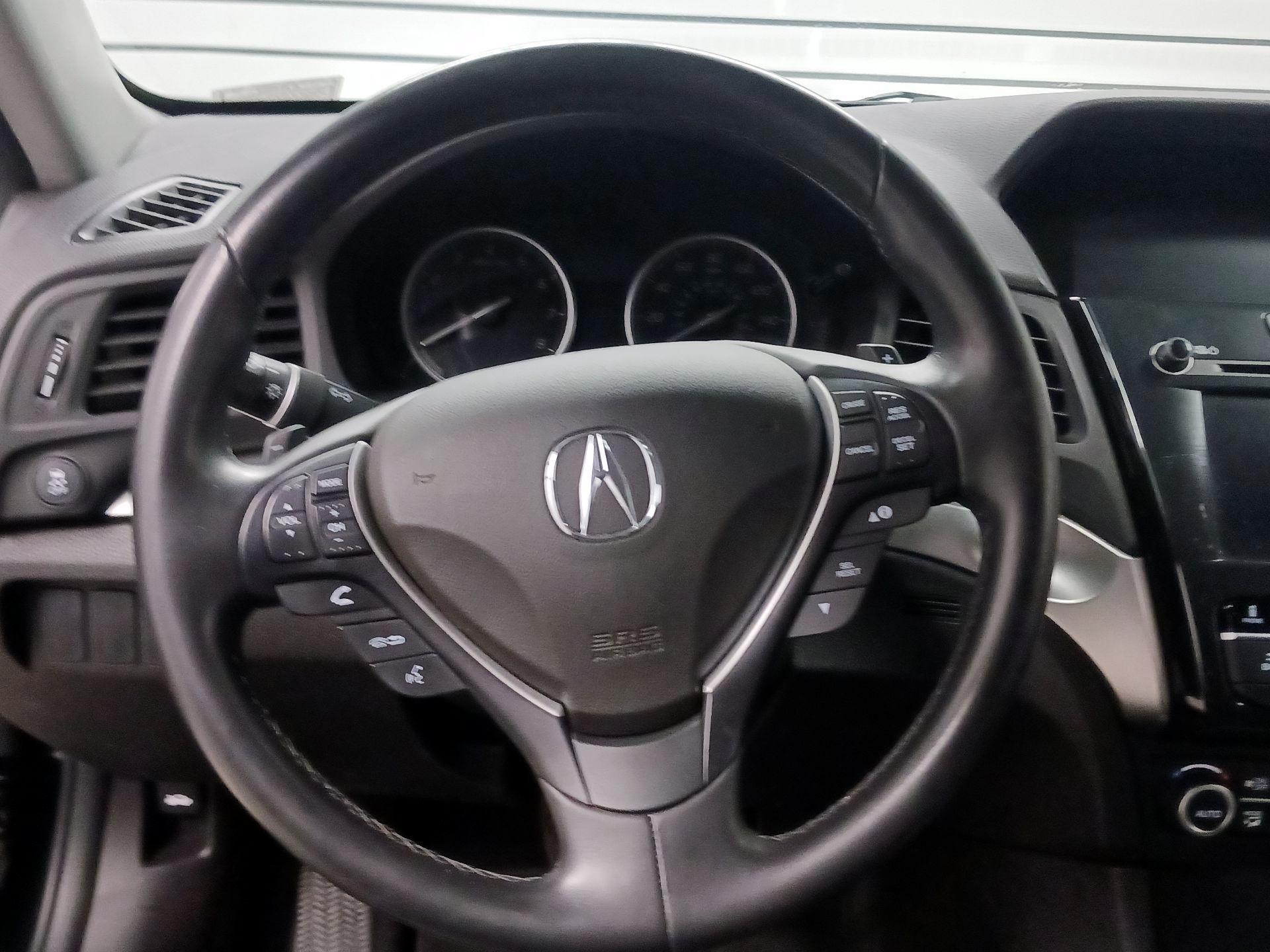 Thumbnail: 2017 Acura ILX - 10