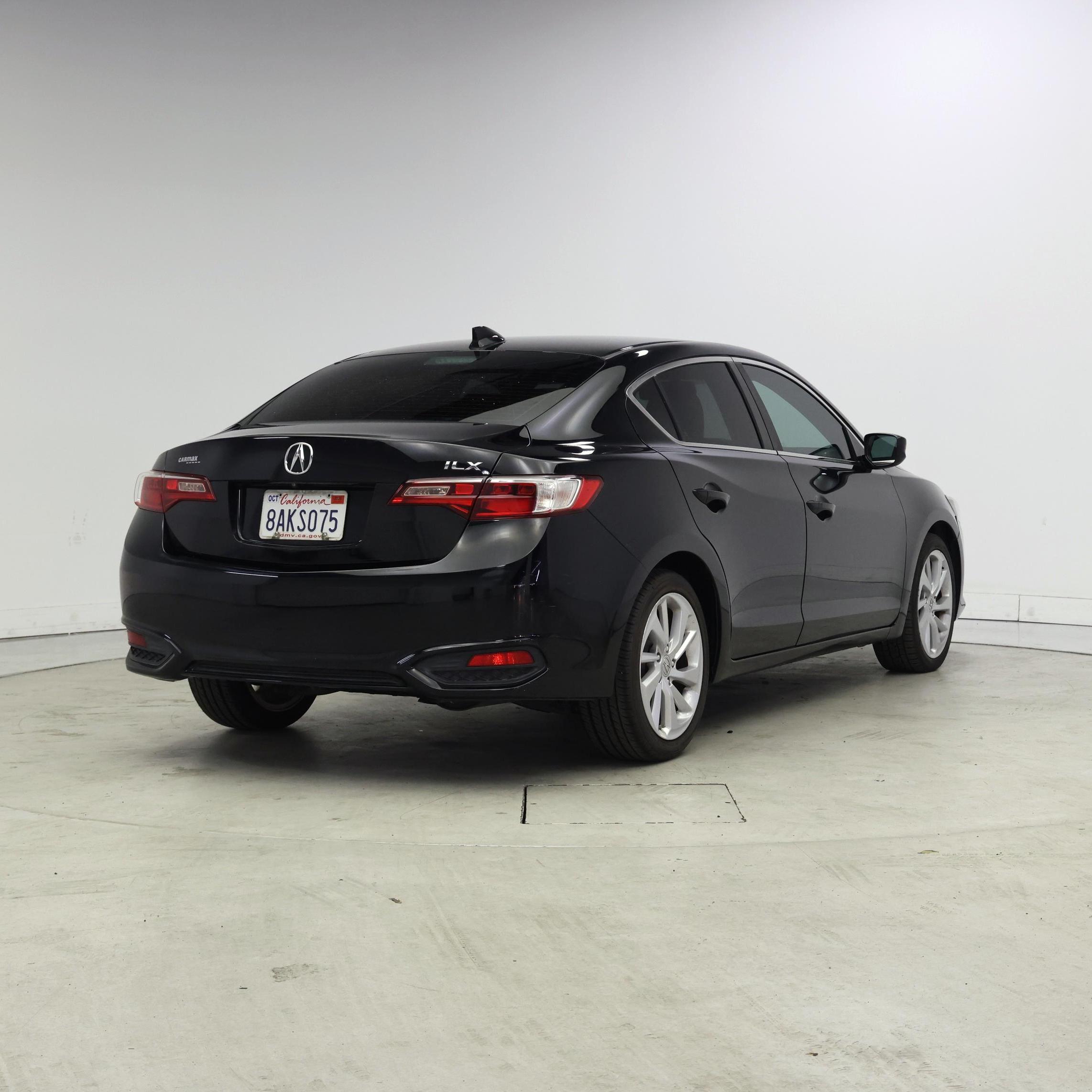 Thumbnail: 2017 Acura ILX - 8