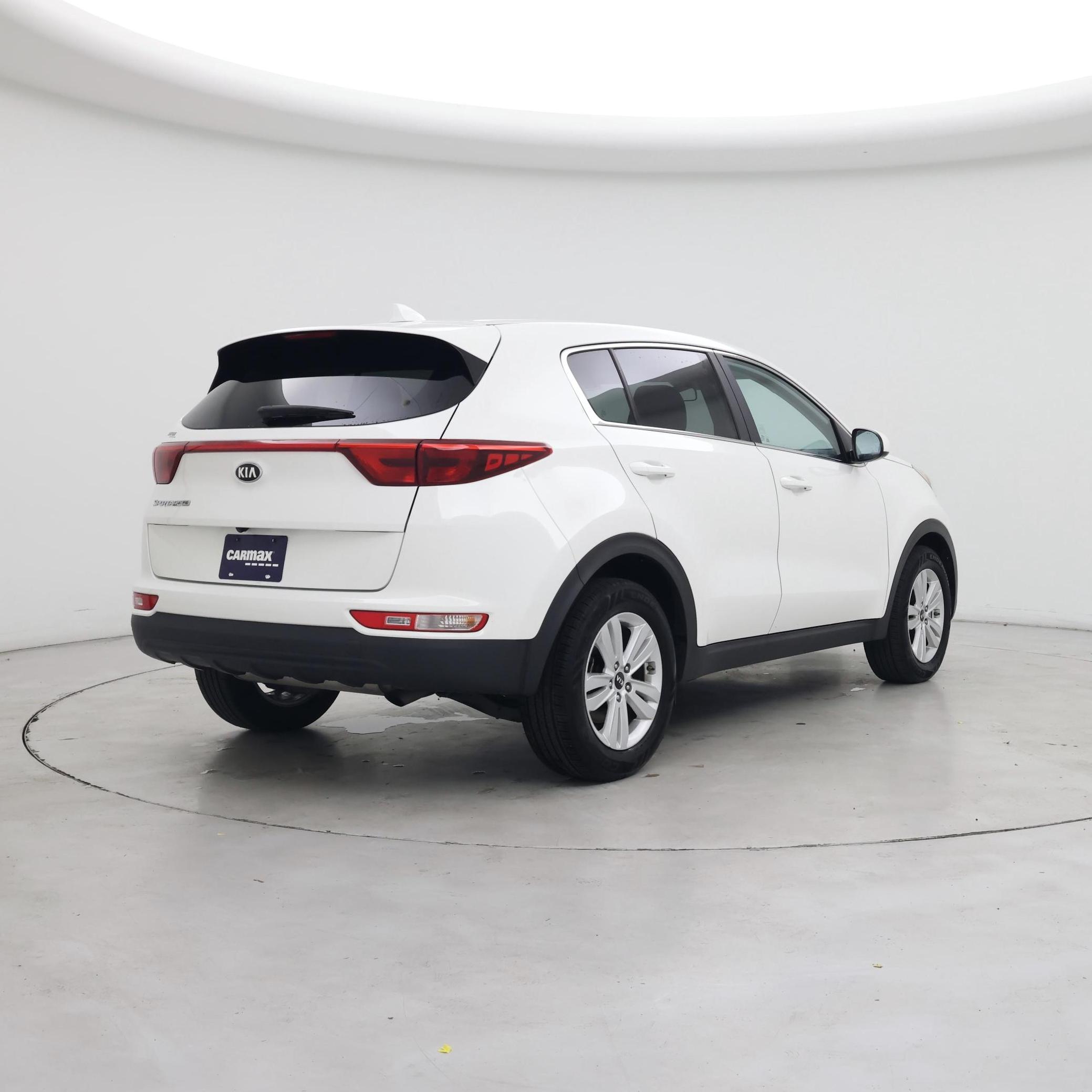 Thumbnail: 2019 Kia Sportage - 8
