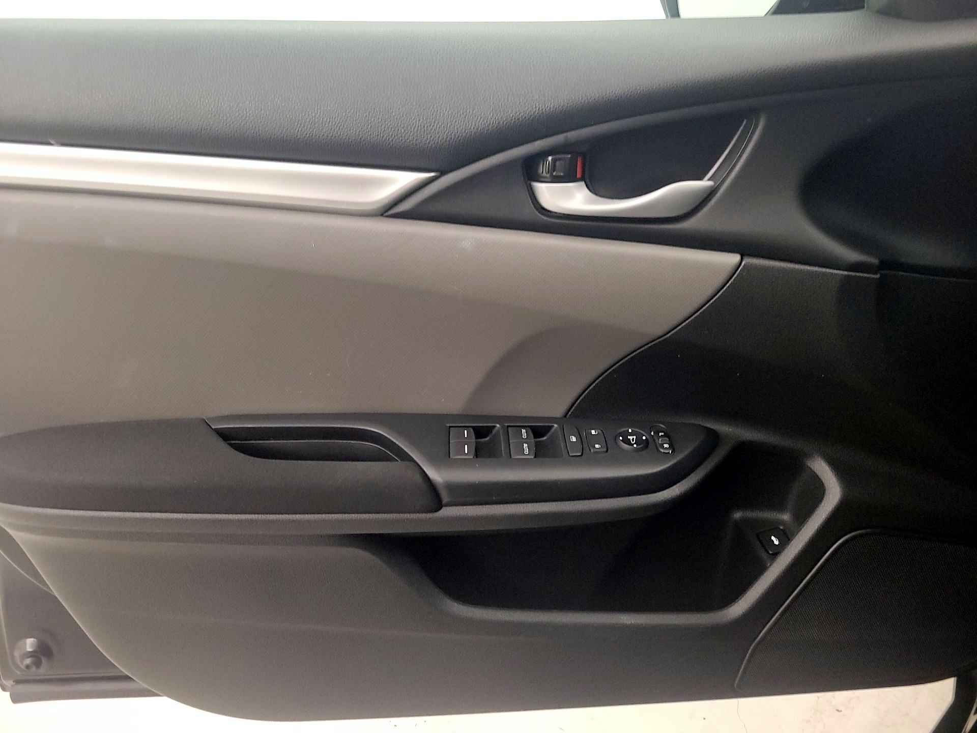 Thumbnail: 2019 Honda Civic - 12