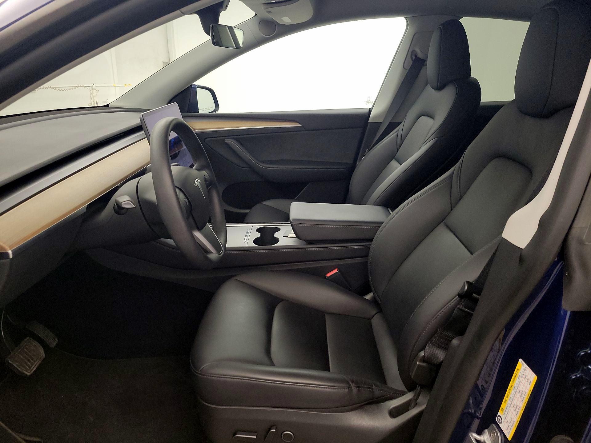 Thumbnail: 2023 Tesla Model Y - 9