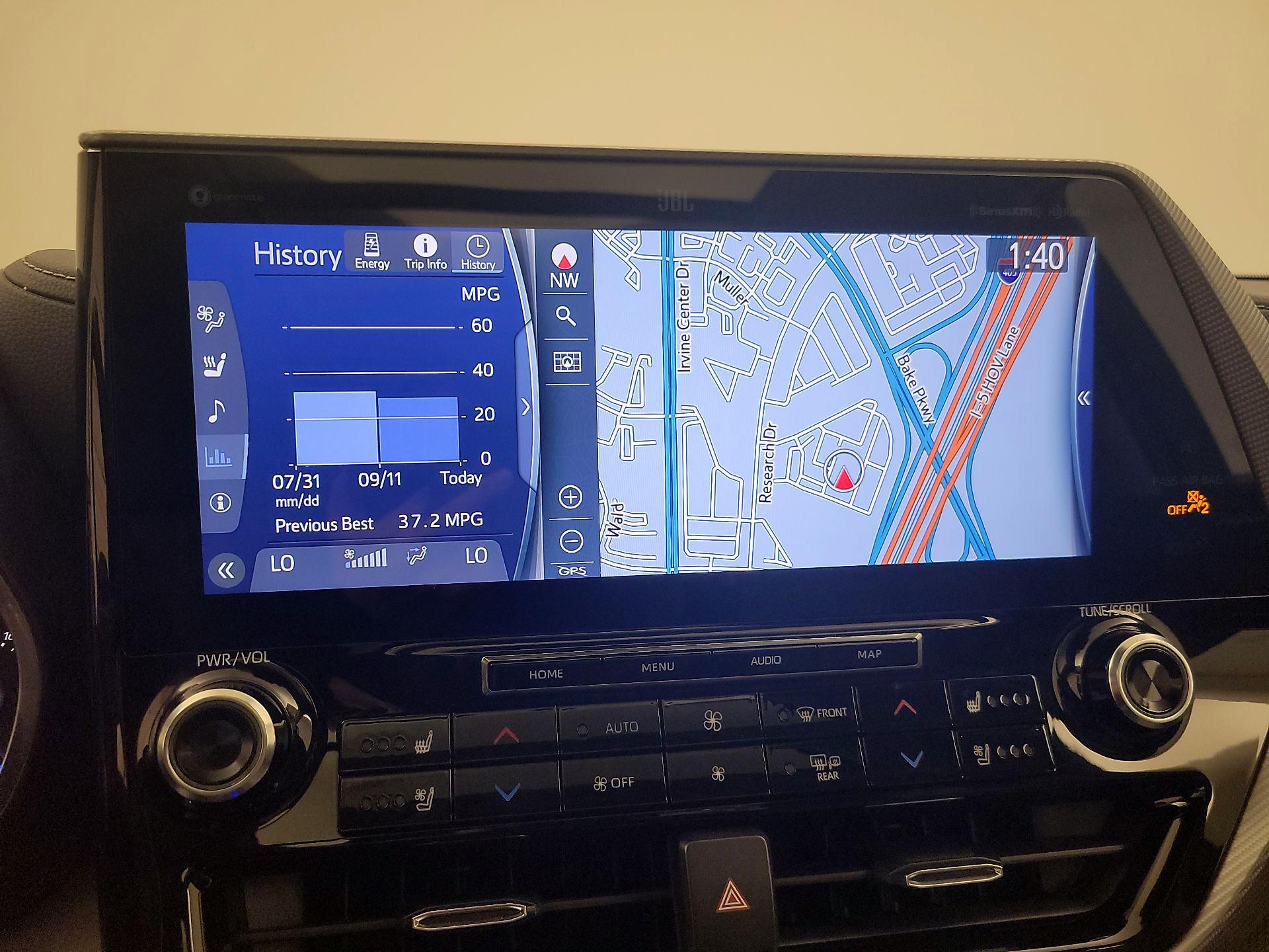 Thumbnail: 2021 Toyota Highlander - 14