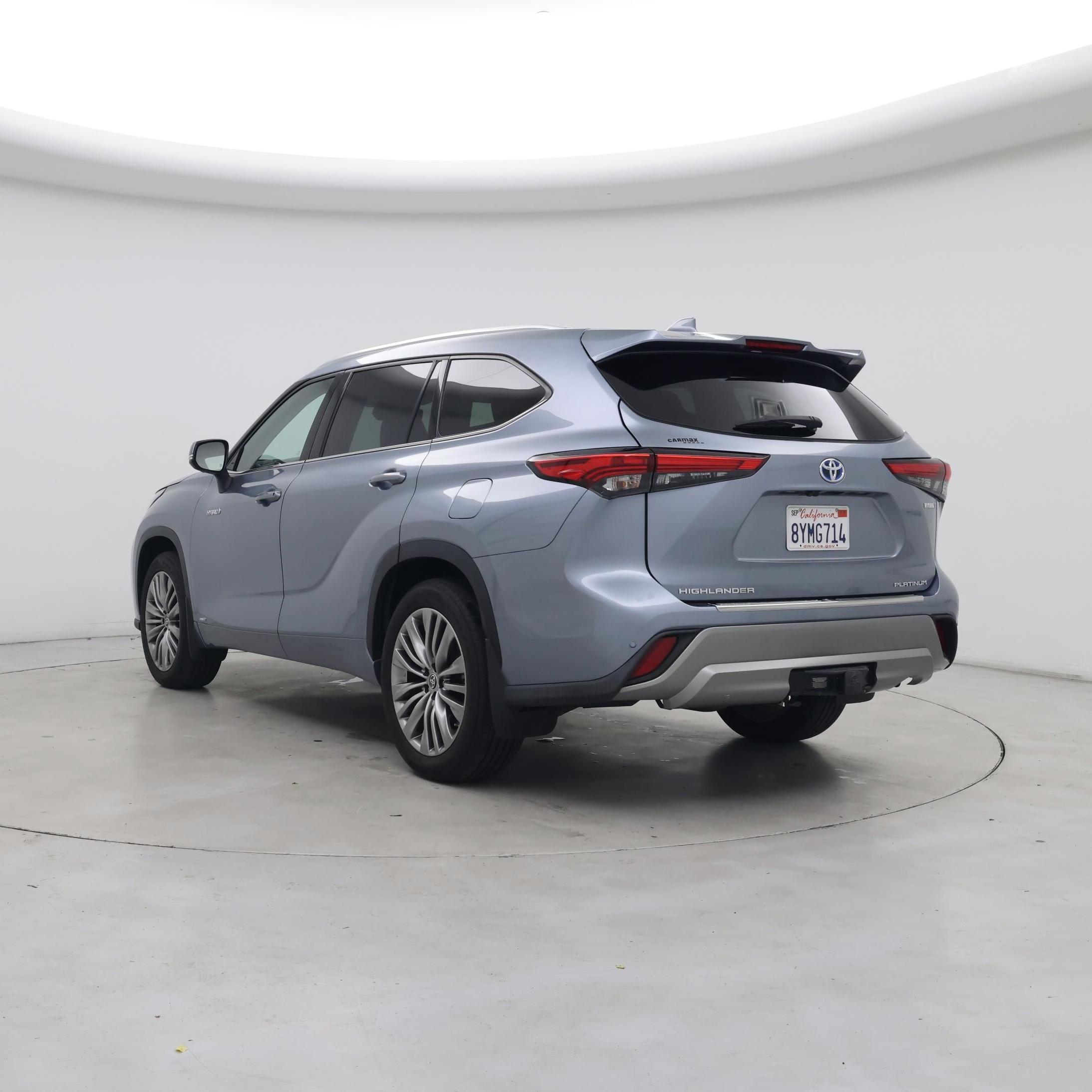 Thumbnail: 2021 Toyota Highlander - 2