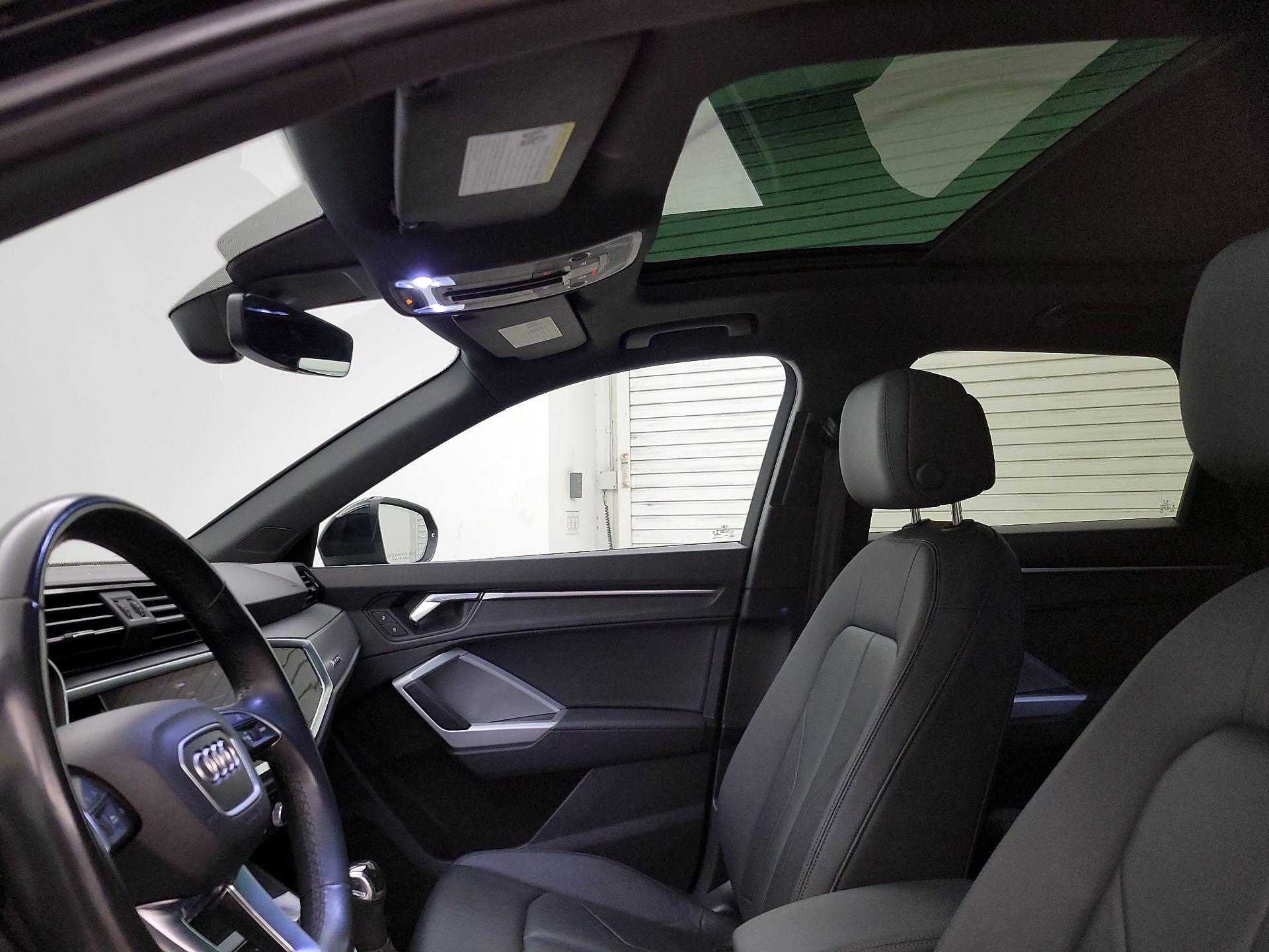 Thumbnail: 2022 Audi Q3 - 19