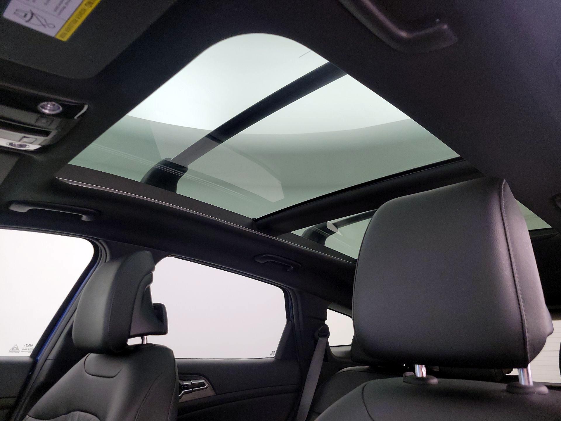 Thumbnail: 2023 Kia Sportage - 20