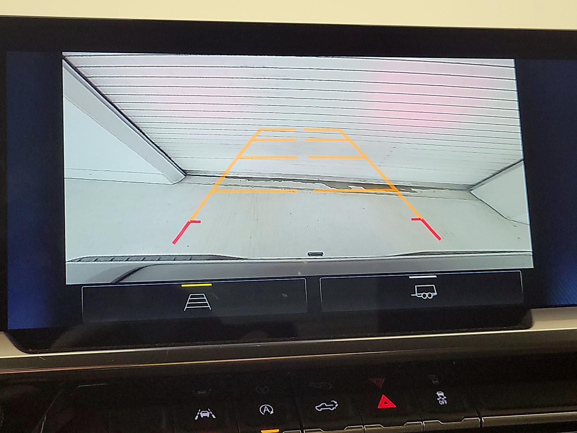 Thumbnail: 2022 Chevrolet Silverado 1500 - 14