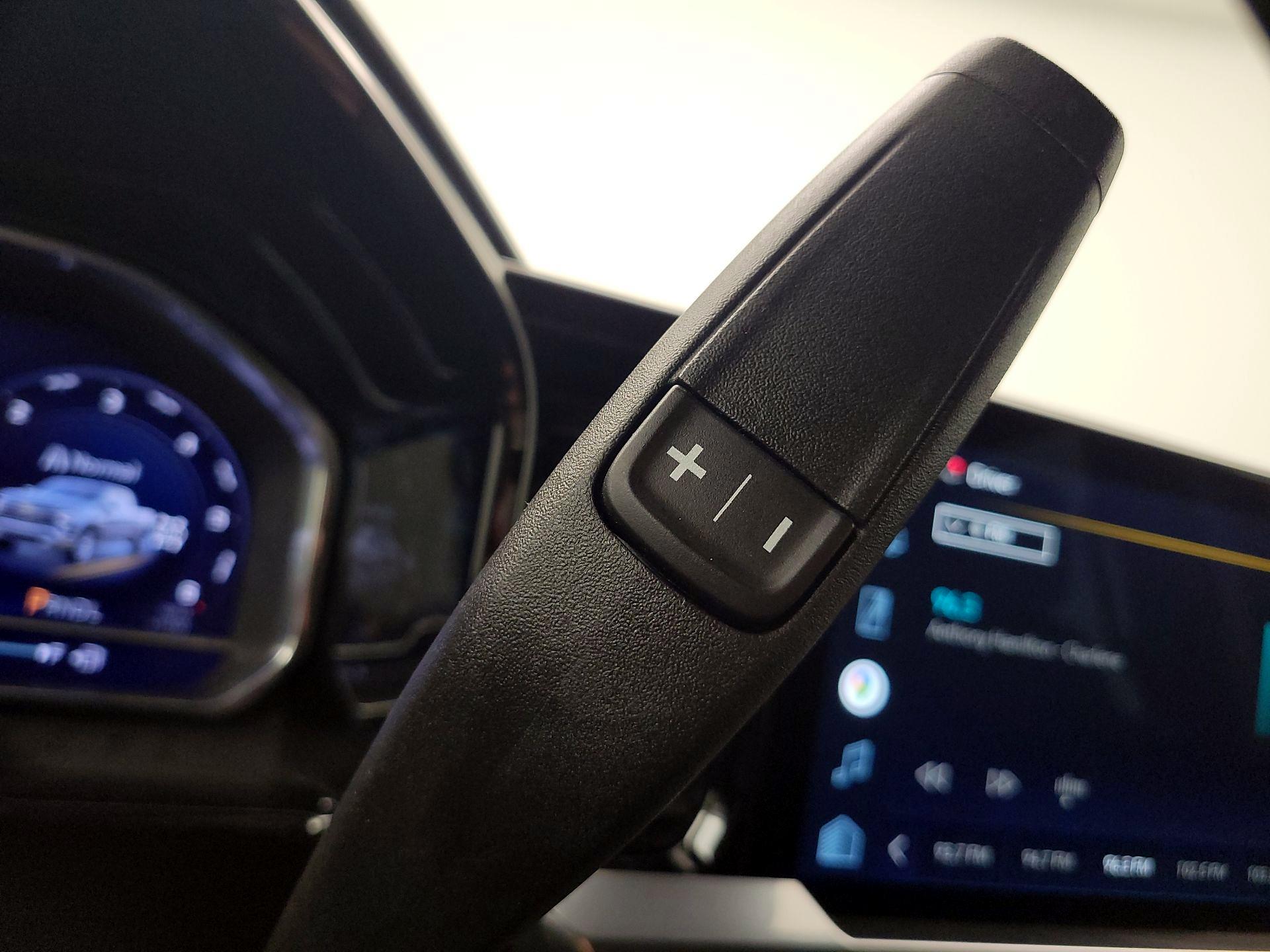 Thumbnail: 2022 Chevrolet Silverado 1500 - 17