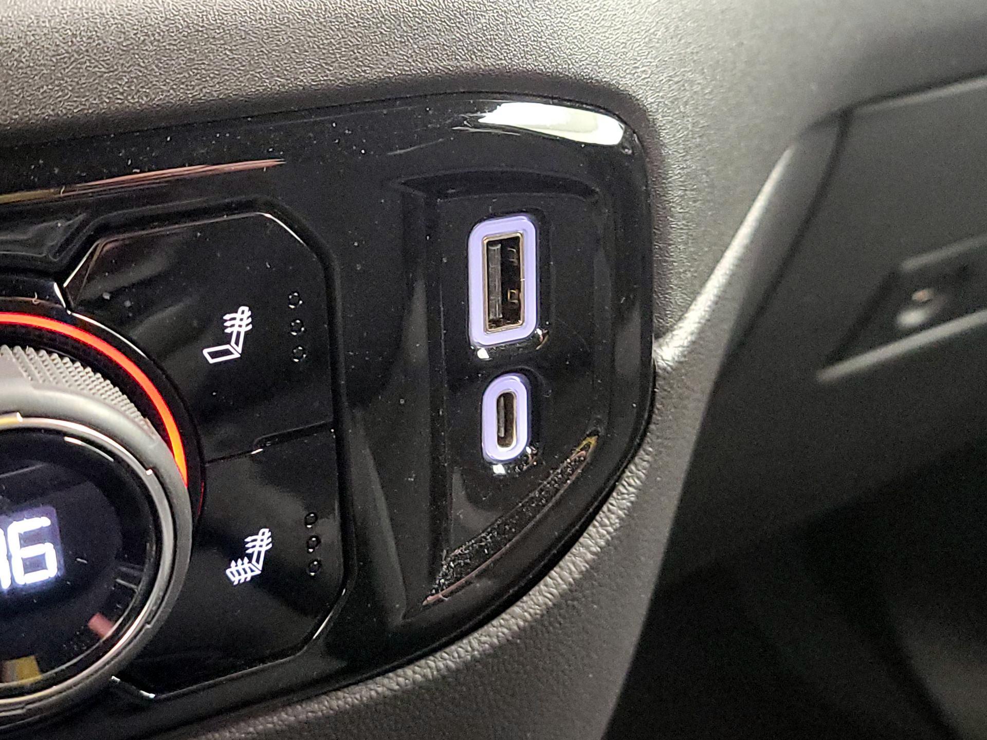 Thumbnail: 2022 Chevrolet Silverado 1500 - 18