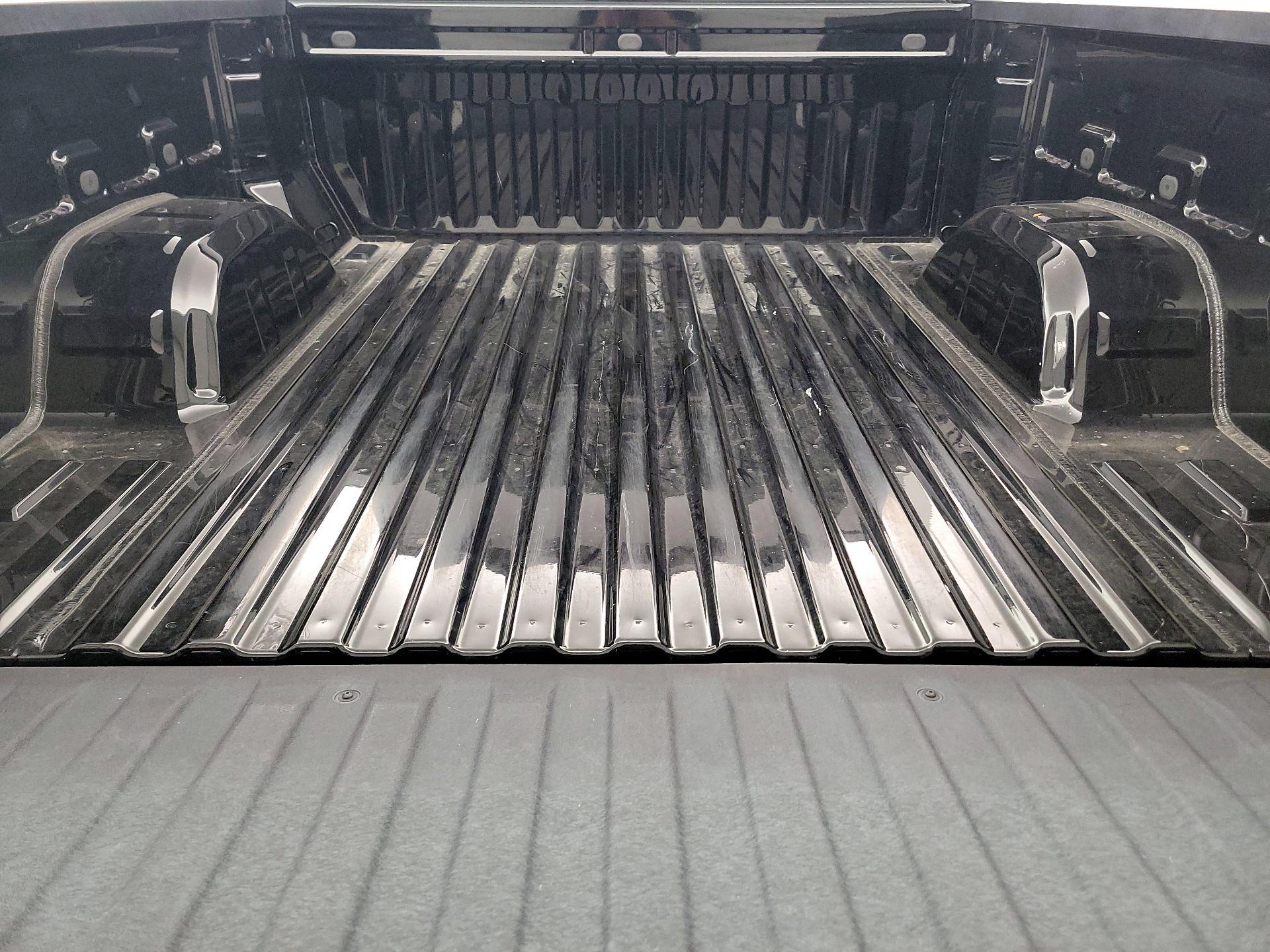 Thumbnail: 2022 Chevrolet Silverado 1500 - 20