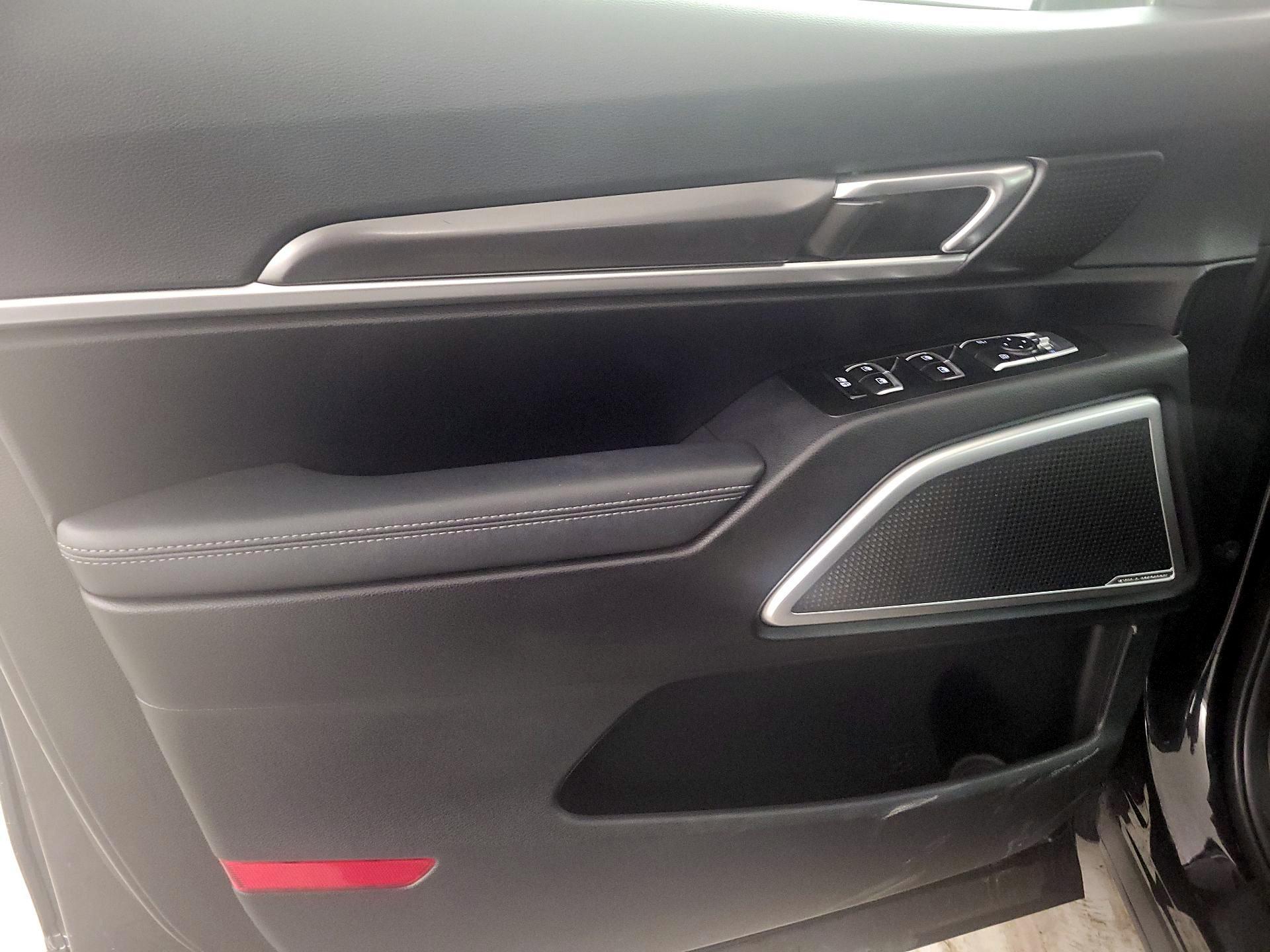 Thumbnail: 2023 Kia Telluride - 12