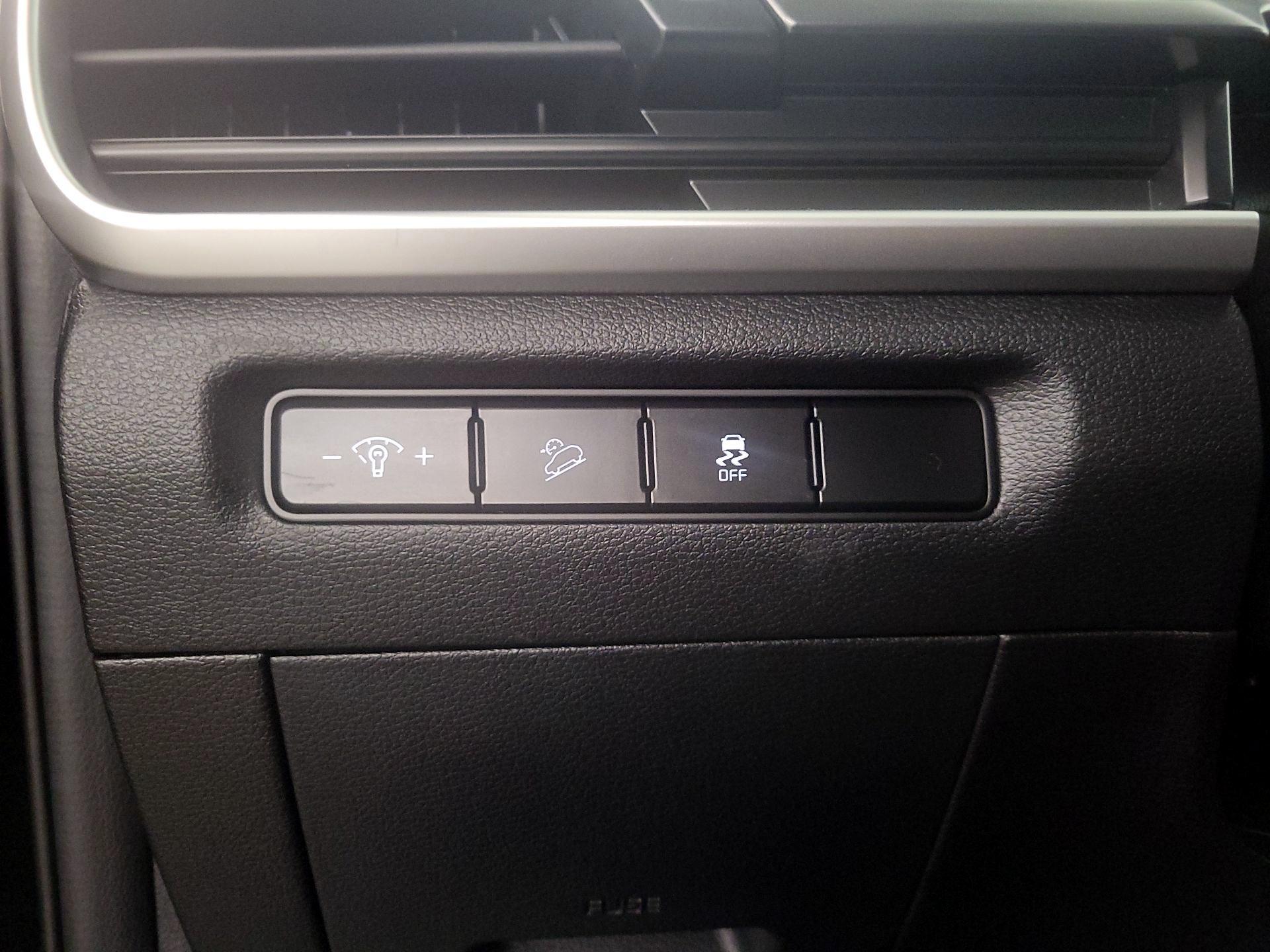 Thumbnail: 2023 Kia Telluride - 13