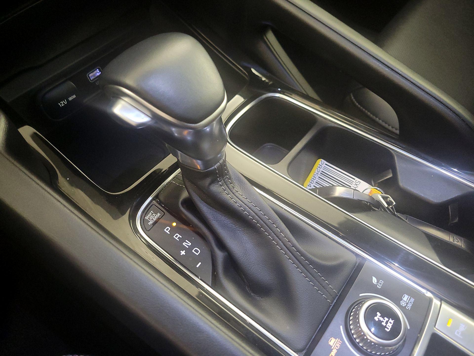 Thumbnail: 2023 Kia Telluride - 18