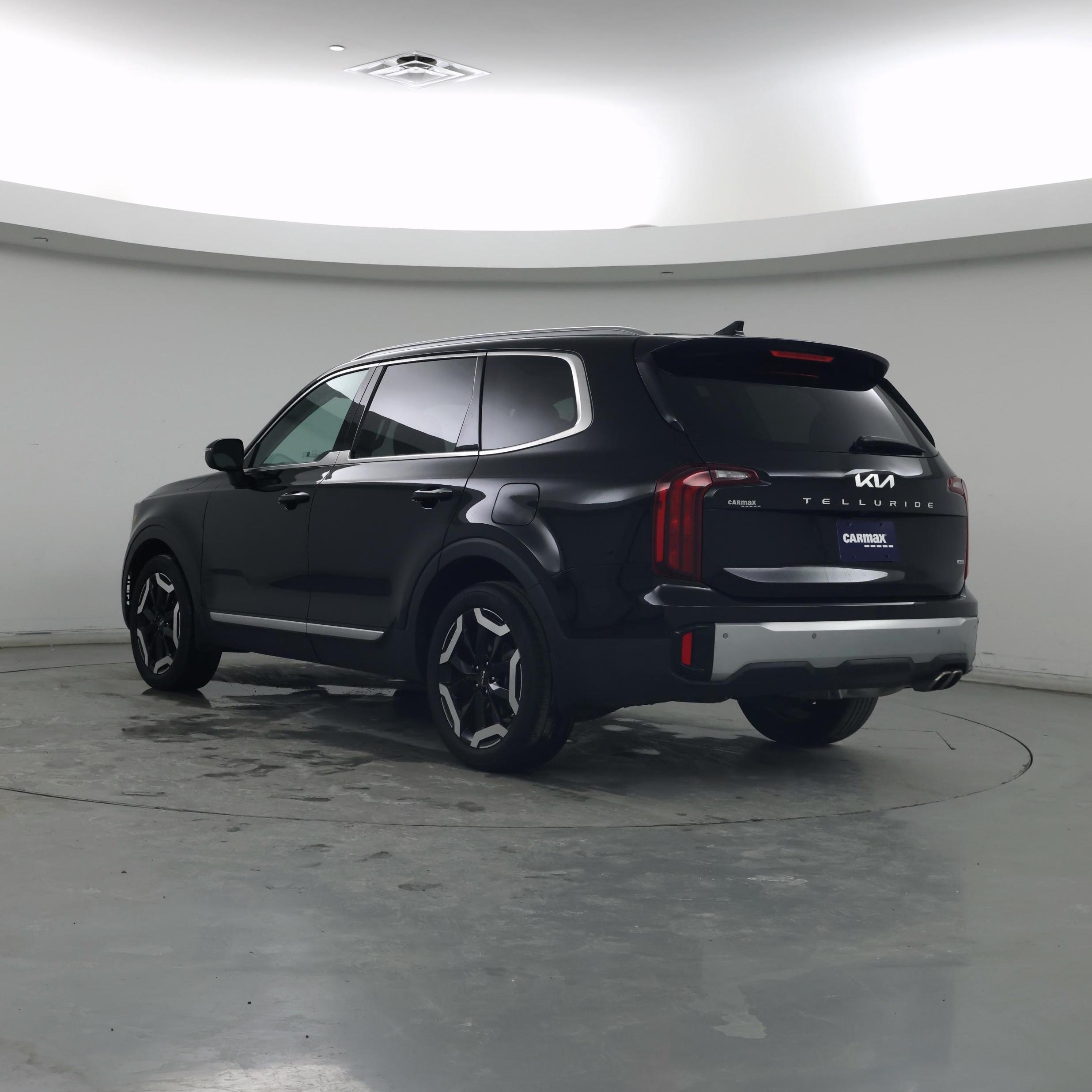 Thumbnail: 2023 Kia Telluride - 2
