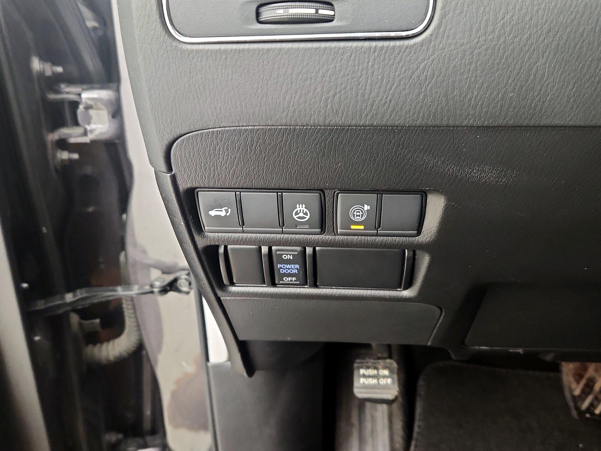 Thumbnail: 2024 INFINITI QX80 - 13