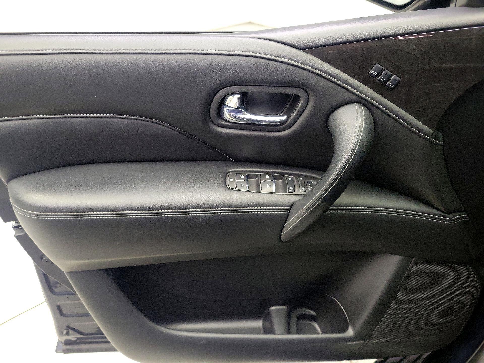 Thumbnail: 2024 INFINITI QX80 - 12