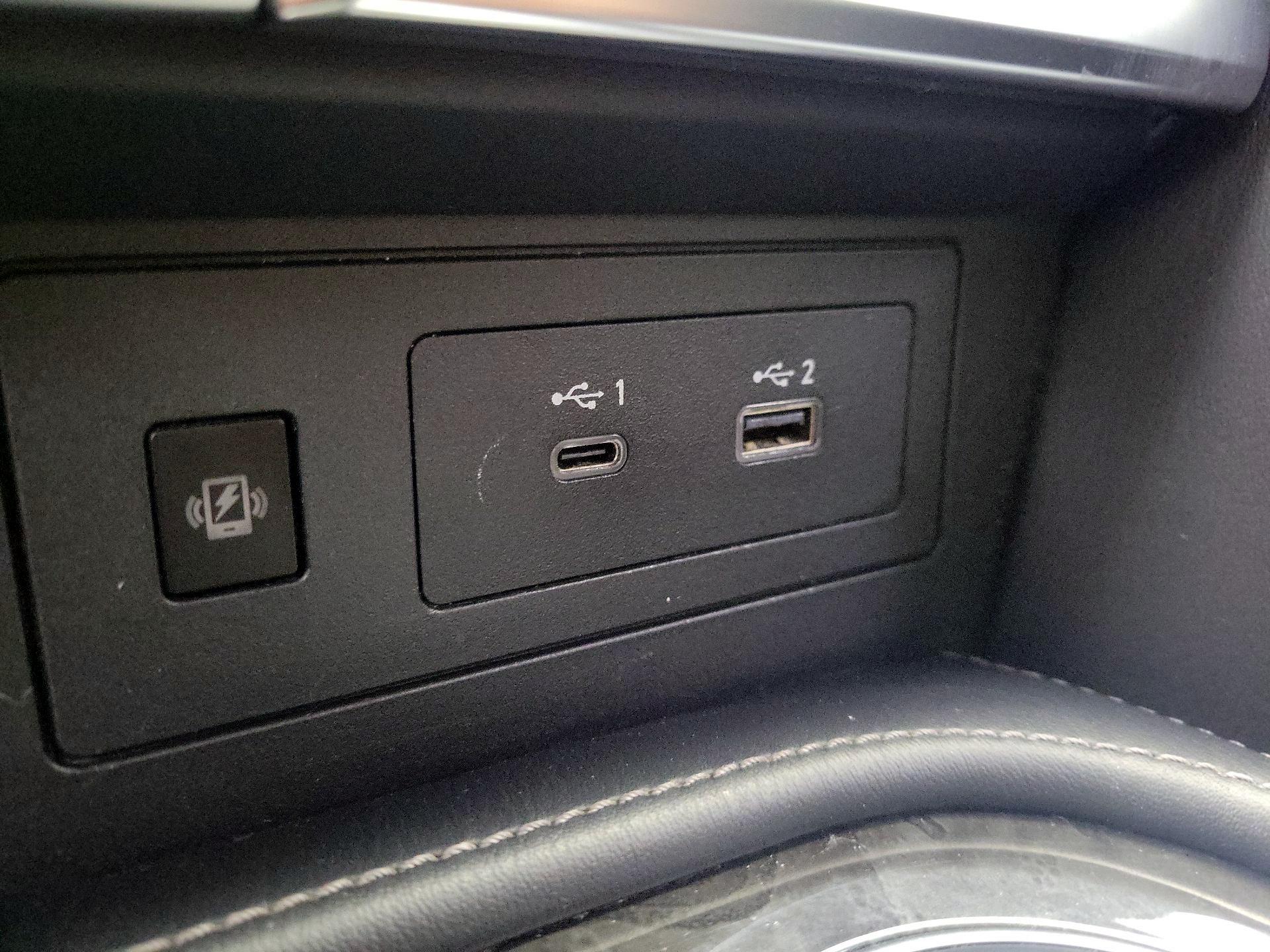 Thumbnail: 2024 INFINITI QX80 - 18