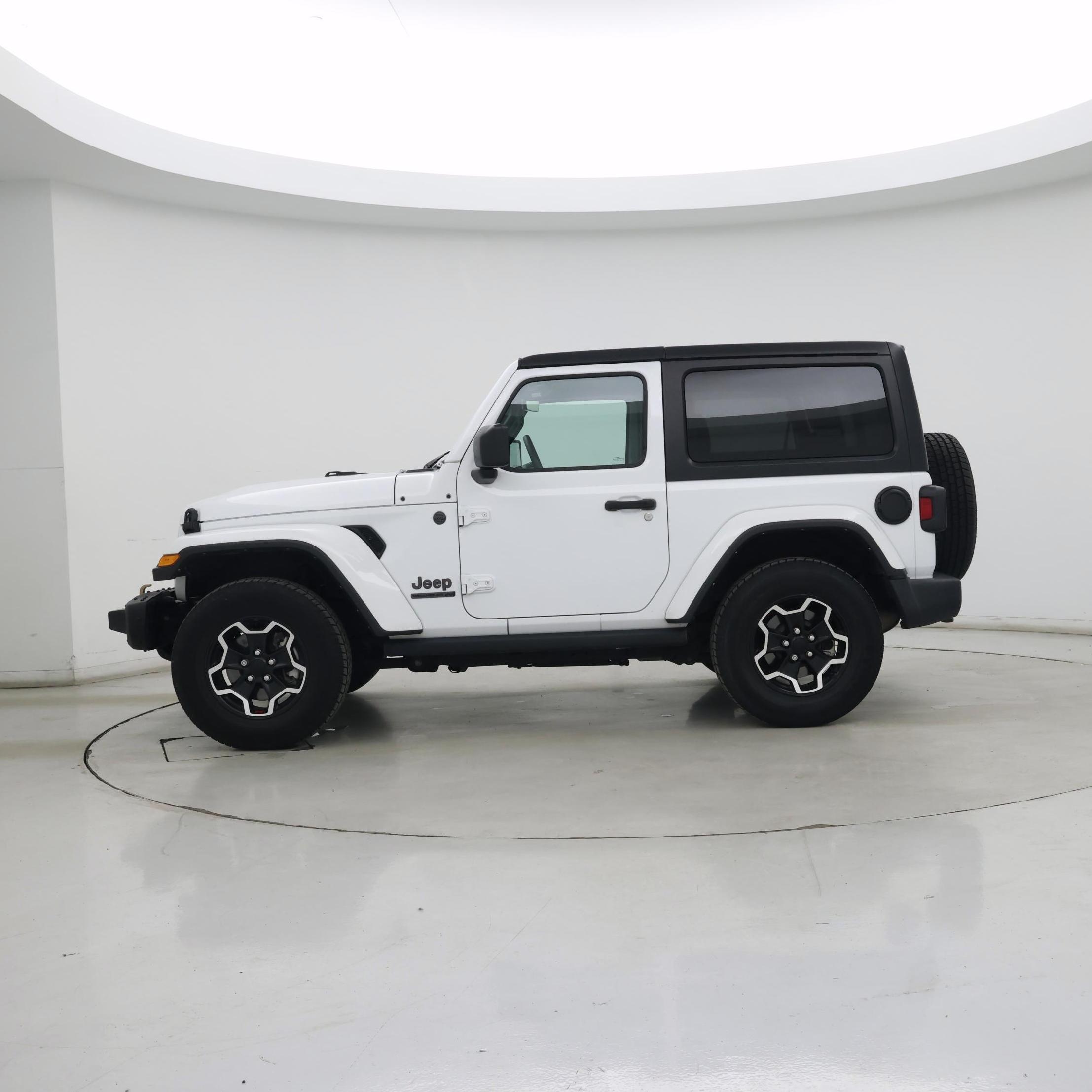 Thumbnail: 2021 Jeep Wrangler - 3