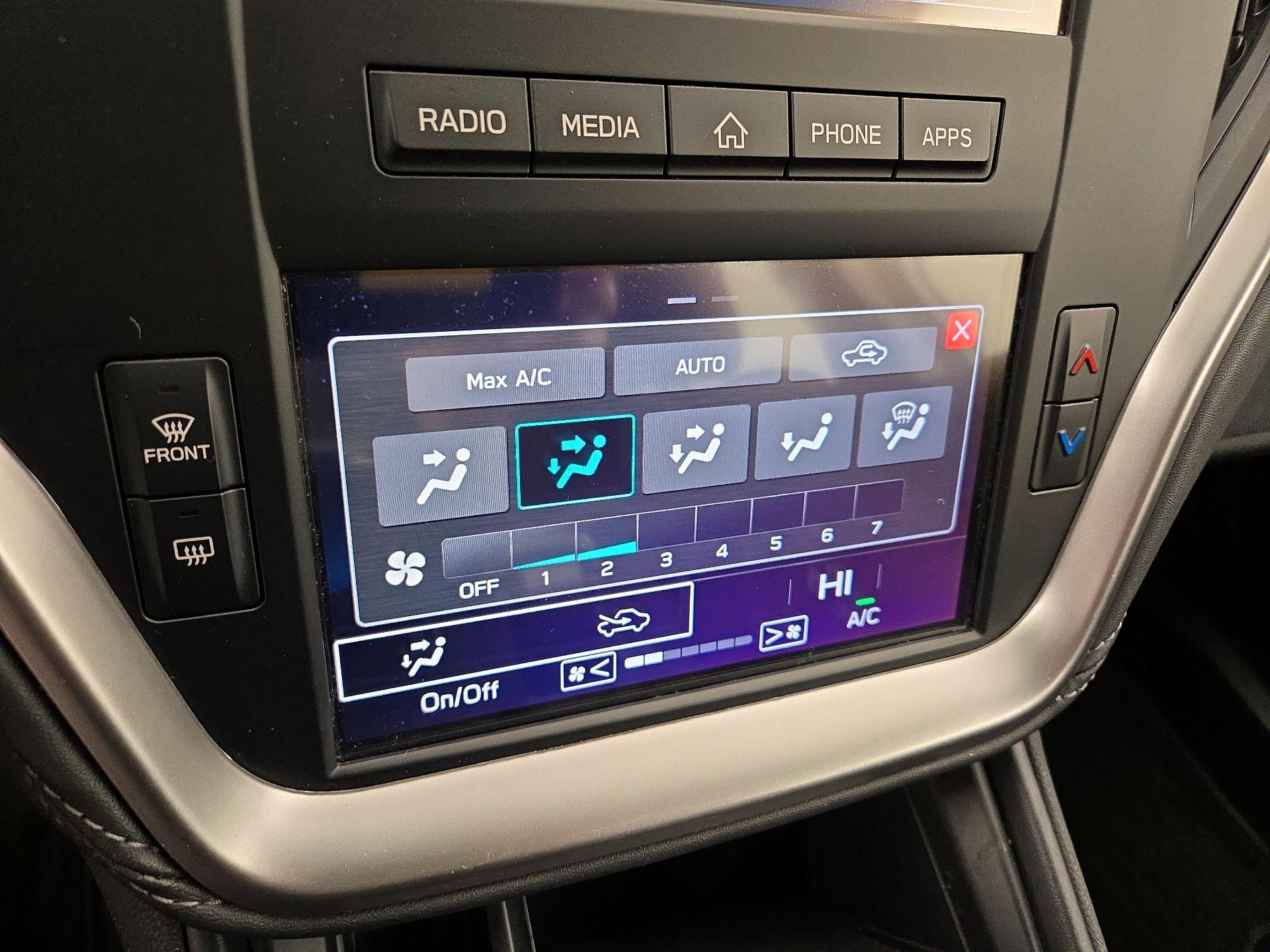 Thumbnail: 2022 Subaru Outback - 16