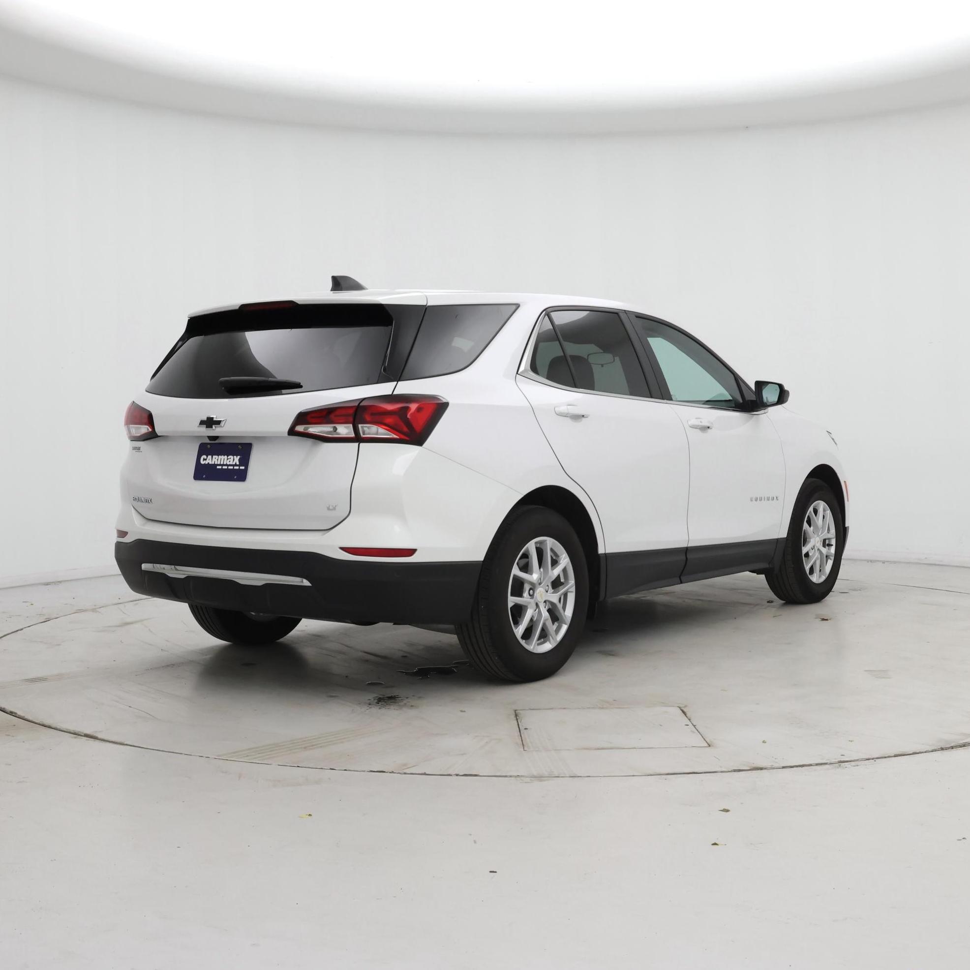 Thumbnail: 2022 Chevrolet Equinox - 8