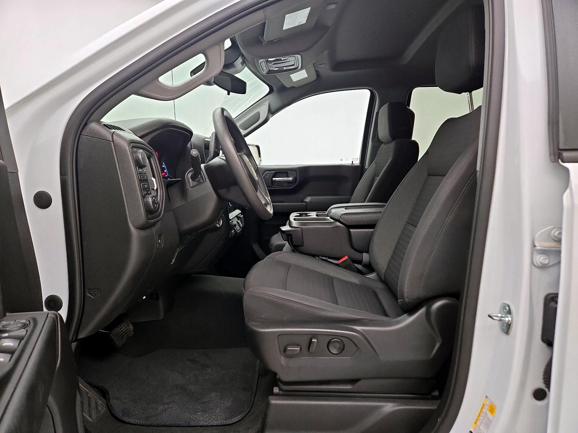 Thumbnail: 2023 Chevrolet Silverado 1500 - 11