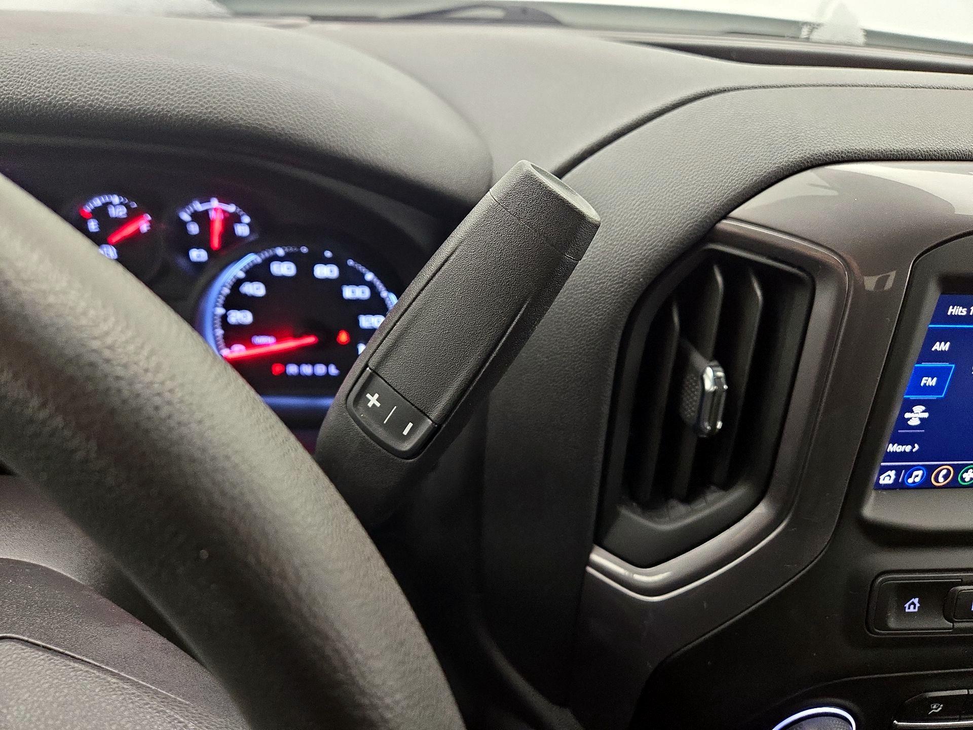 Thumbnail: 2023 Chevrolet Silverado 1500 - 17