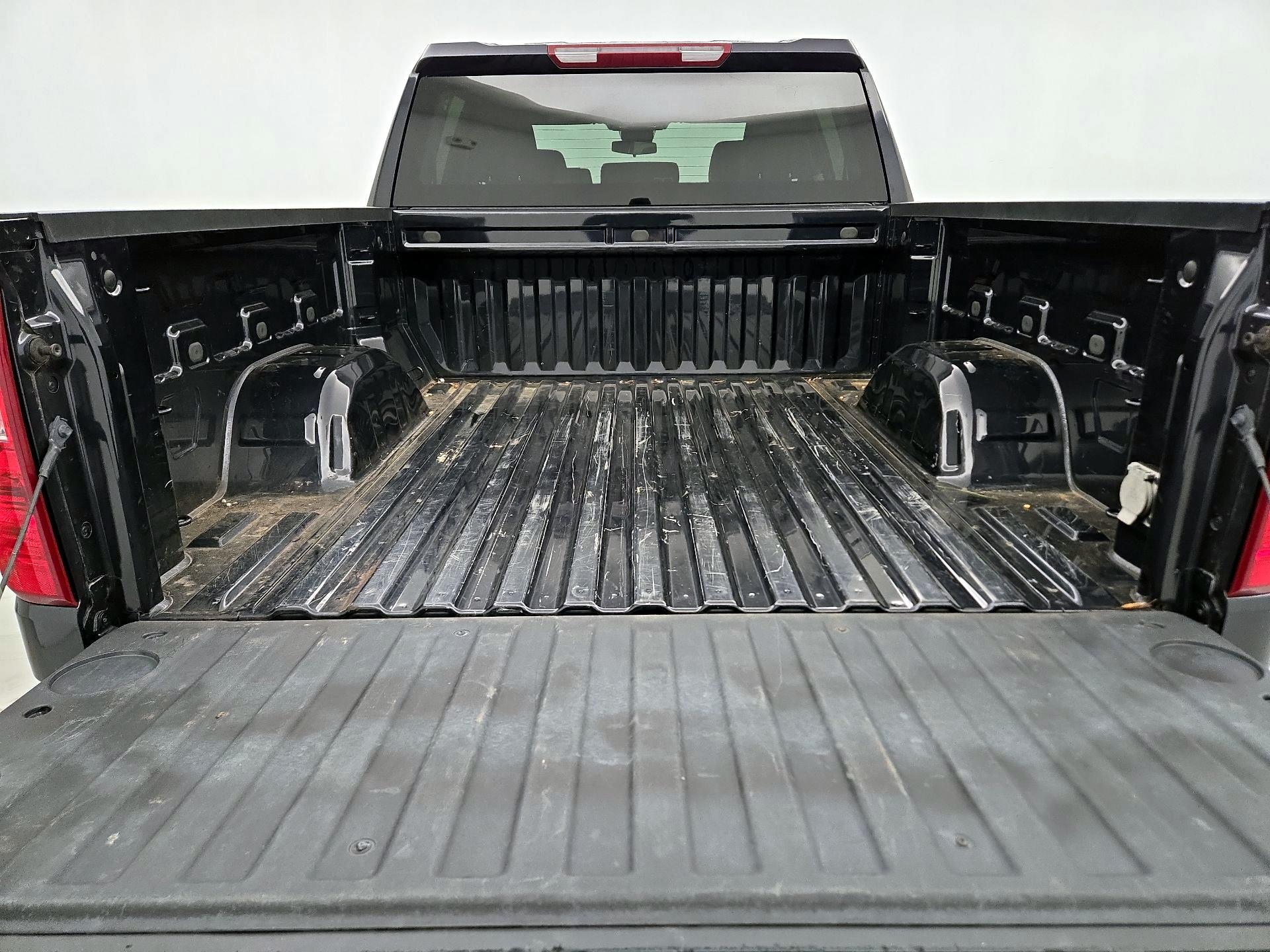 Thumbnail: 2022 Chevrolet Silverado 1500 - 20