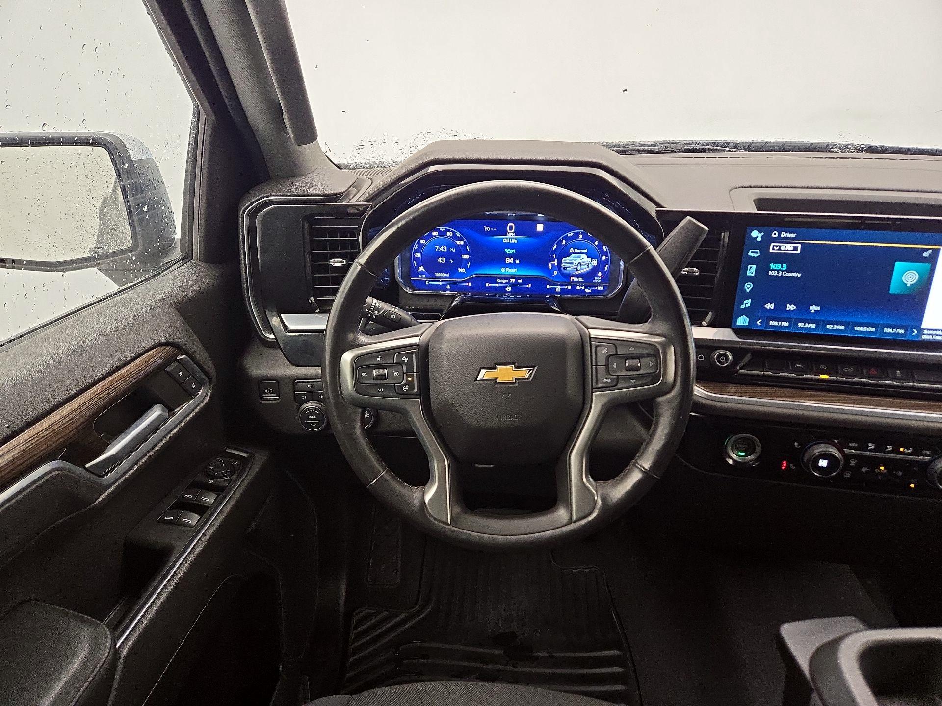 Thumbnail: 2022 Chevrolet Silverado 1500 - 10