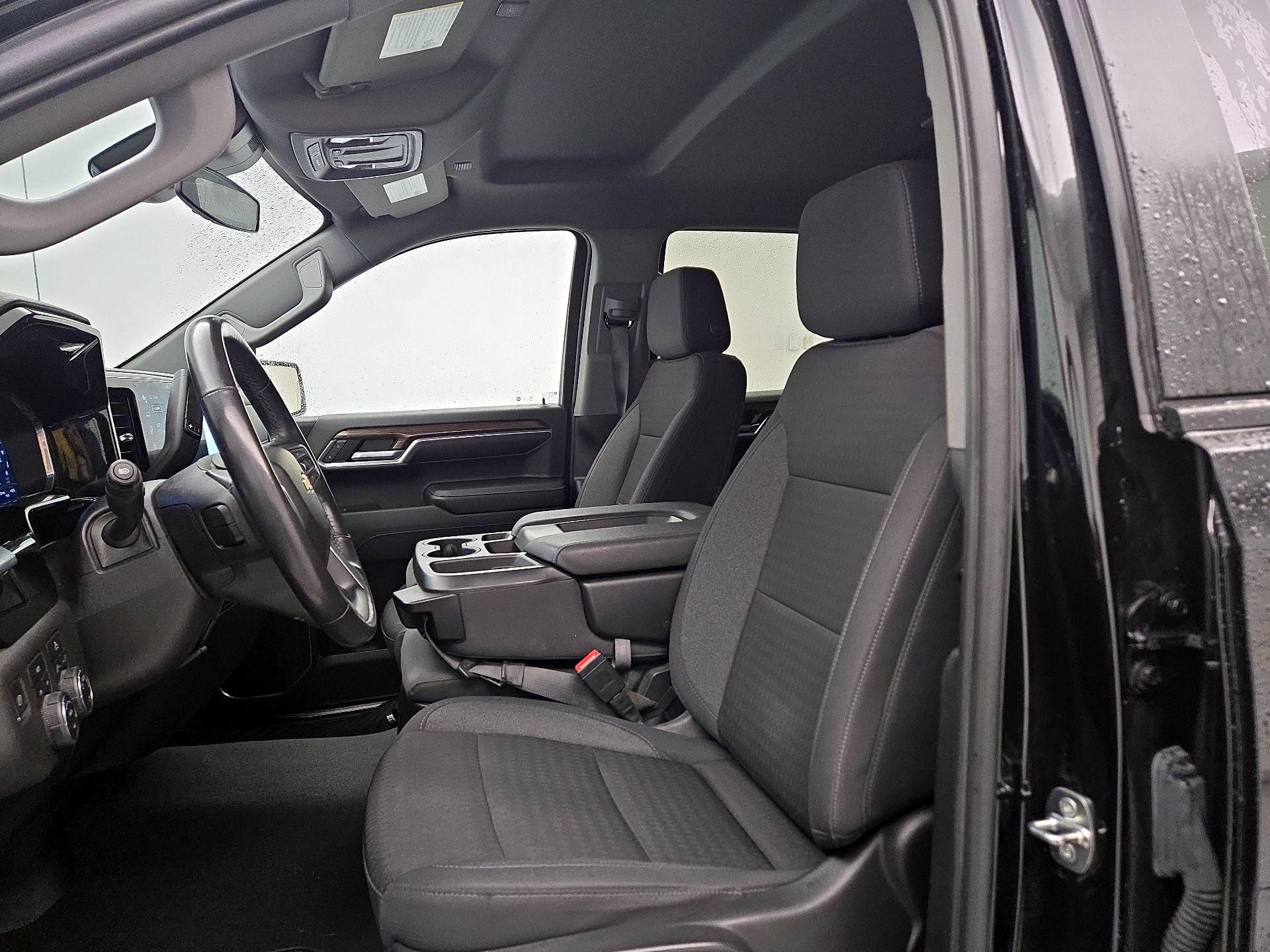 Thumbnail: 2022 Chevrolet Silverado 1500 - 11